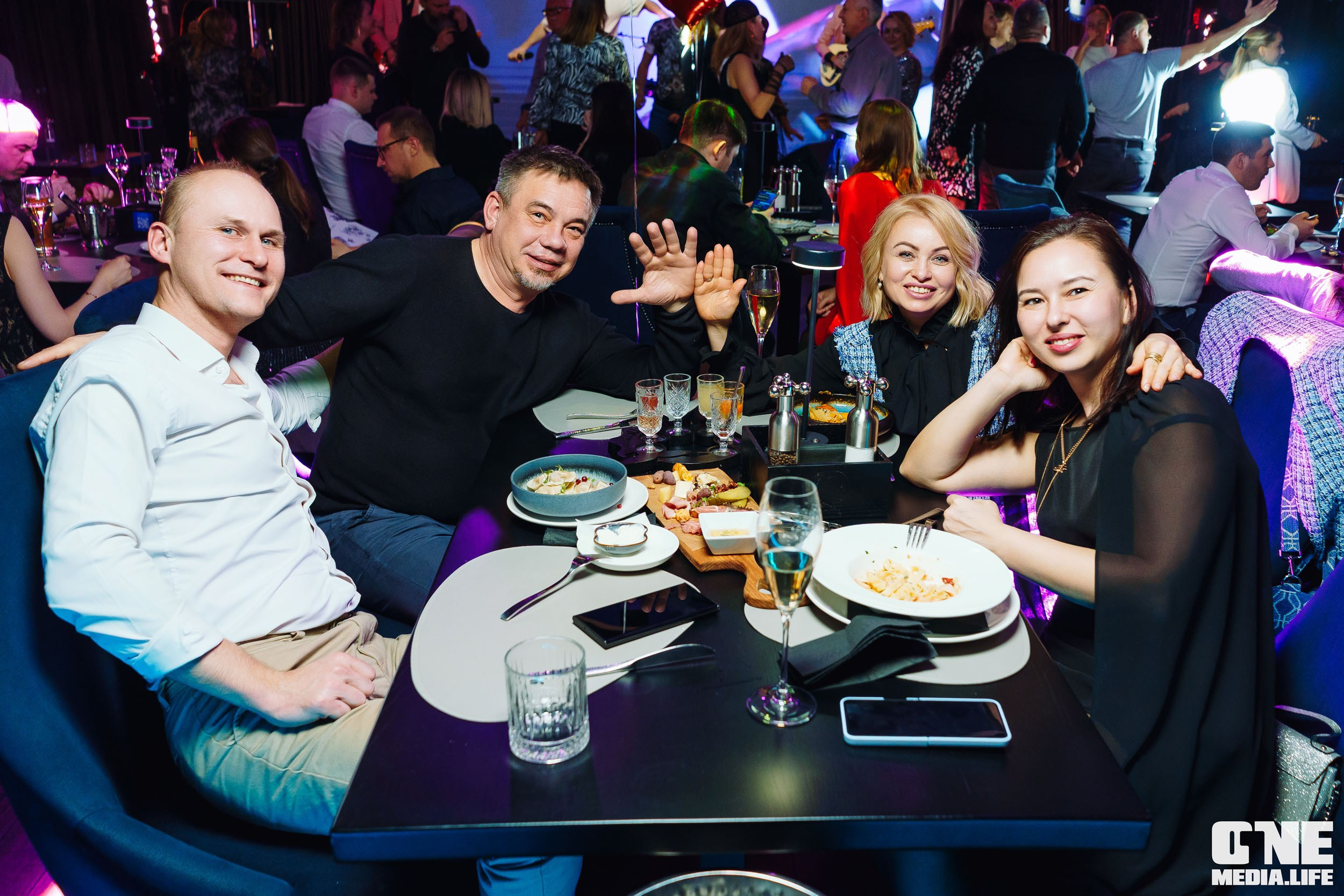Фоторепортаж из ресторана Океан. One Media Life: фоторепортажи, фотоотчеты с мероприятий и заведений