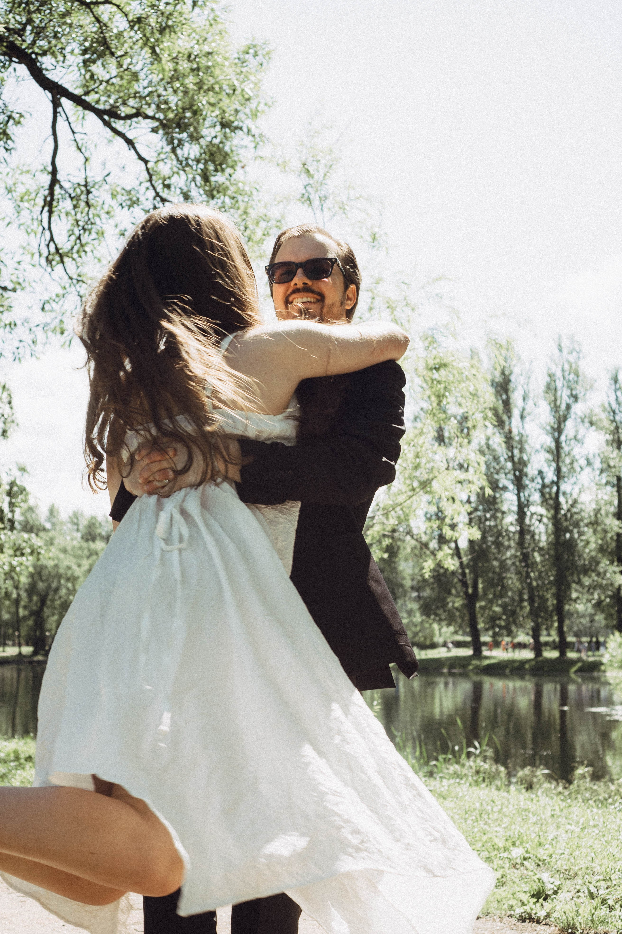 СВАДЕБНАЯ СЬЕМКА В ПАРКЕ ПОБЕДЫ И ПРОГУЛКА ПО МОСКОВСКОМУ ПРОСПЕКТУ. Профессиональный фотограф, Санкт-Петербург — Виктория Богомолова