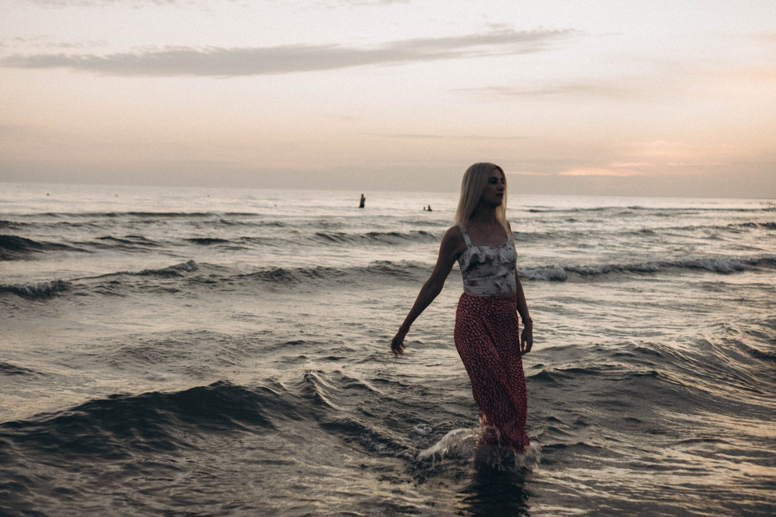 Июльский вечер на берегу черного моря. Профессиональный фотограф, Санкт-Петербург — Виктория Богомолова