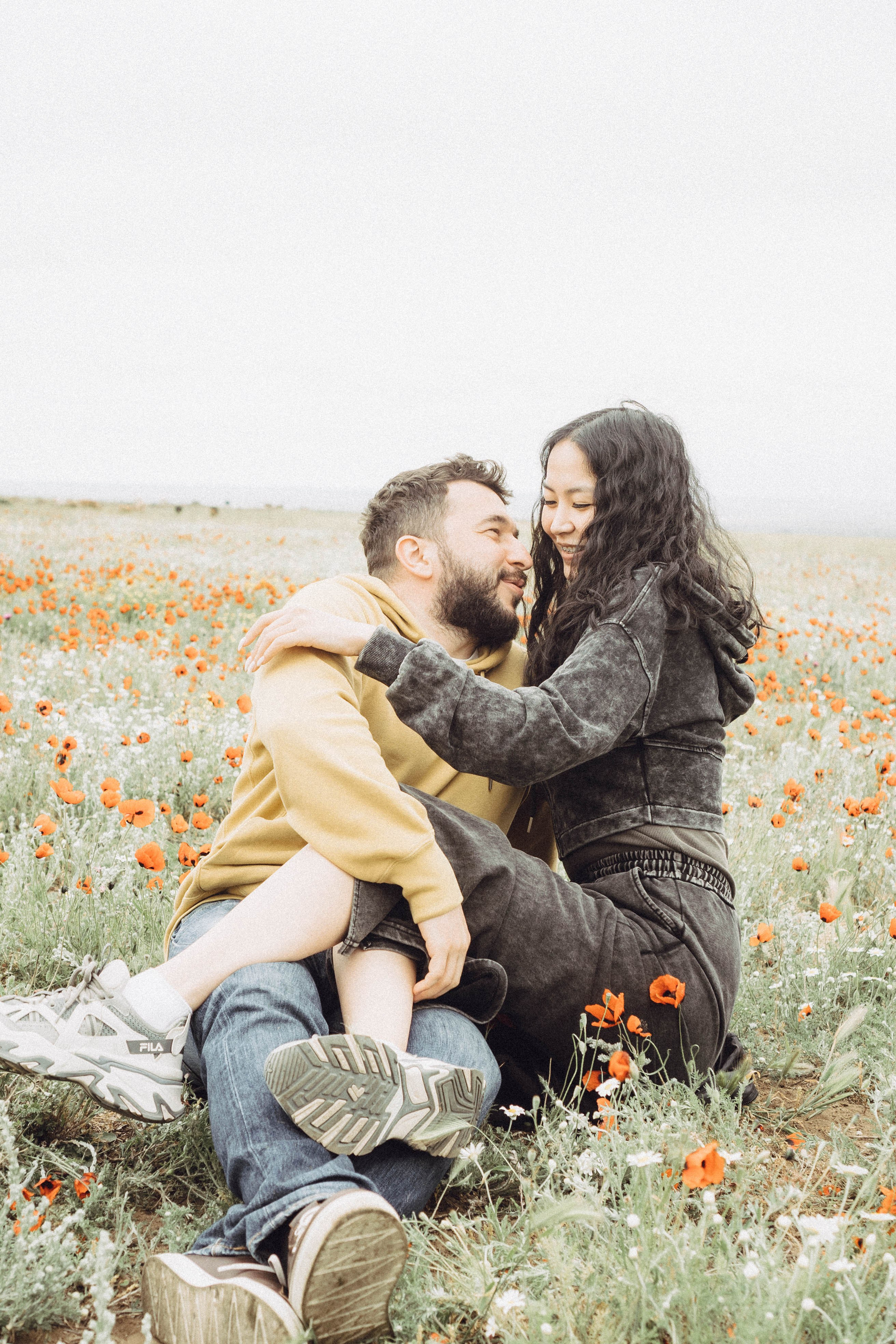 Любовь в маковом поле. Профессиональный фотограф, Санкт-Петербург — Виктория Богомолова