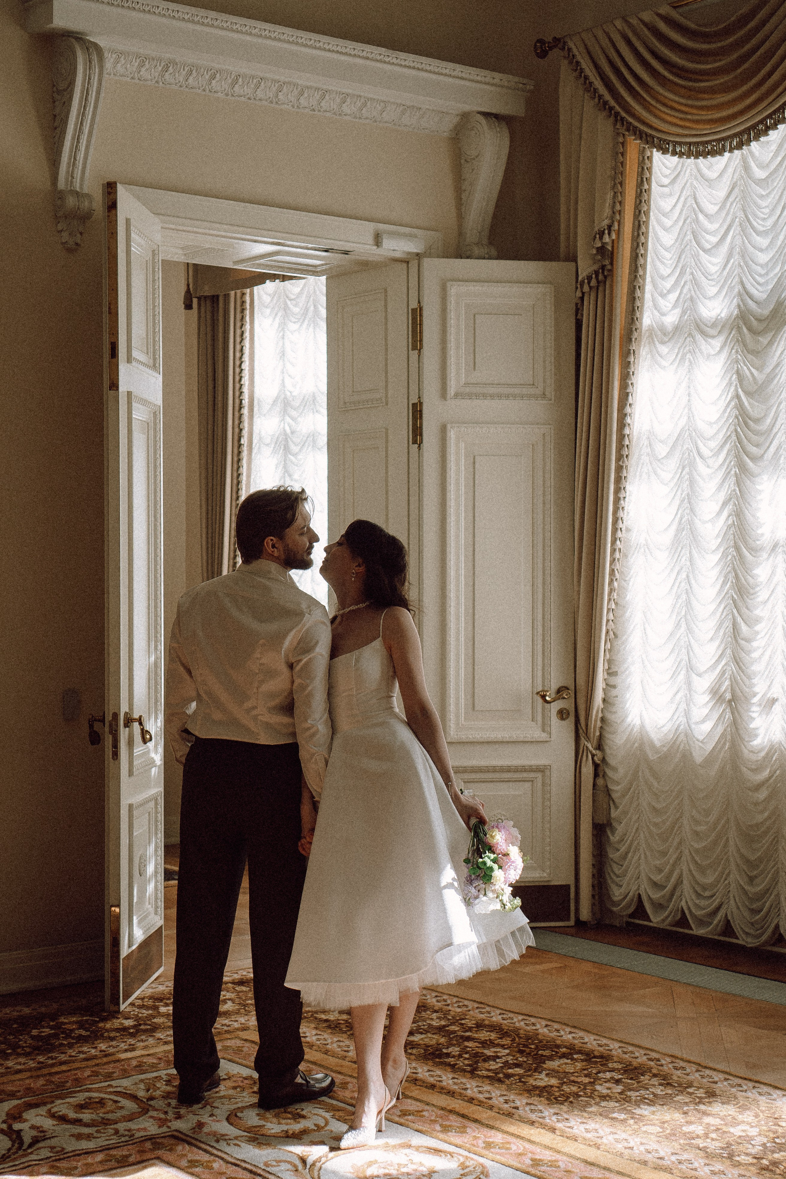 СВАДЕБНАЯ ФОТОСЕСИСИЯ В ГОРОДЕ ПУШКИН. Профессиональный фотограф, Санкт-Петербург — Виктория Богомолова