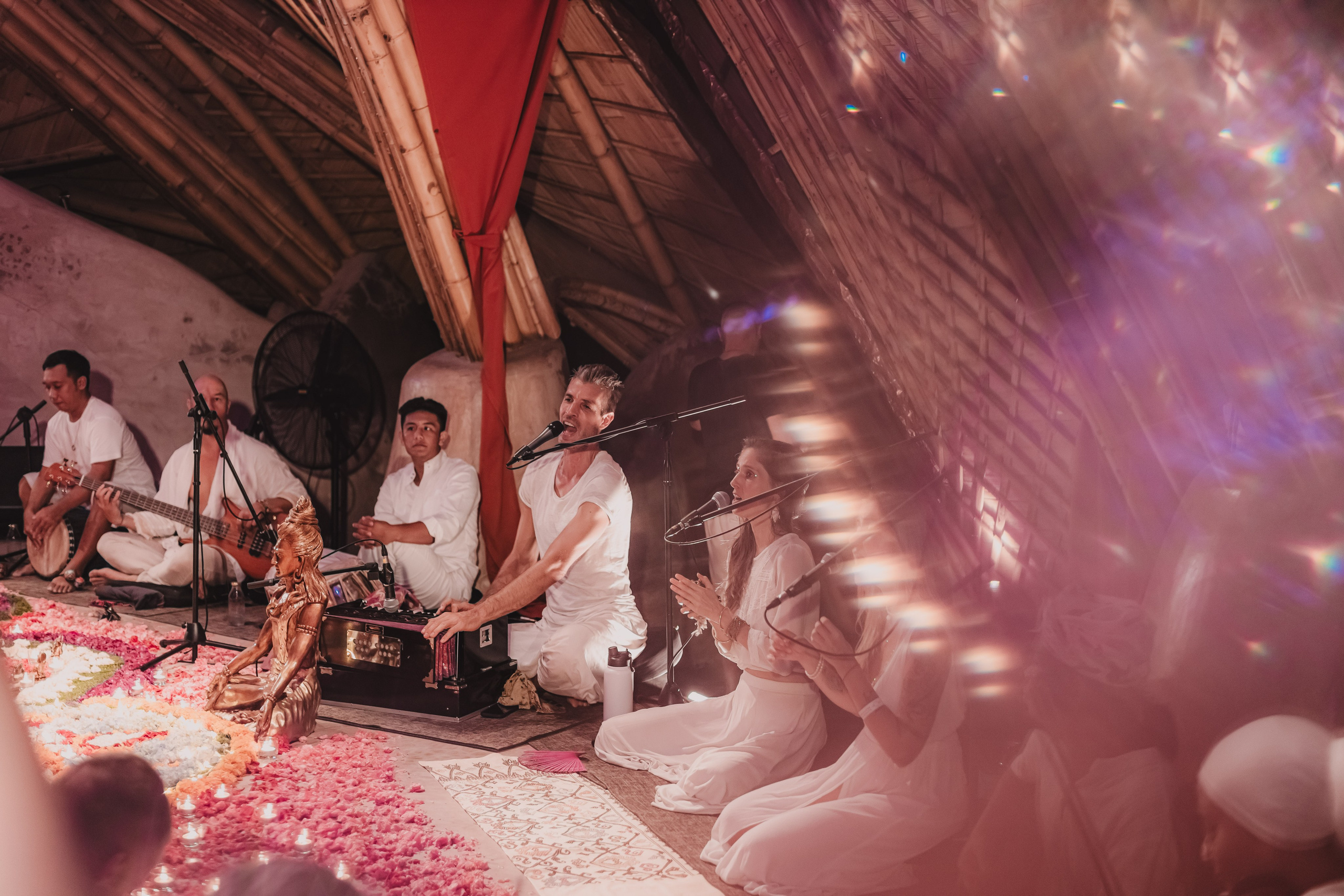 Bhakti Bliss kirtan at Alchemy. Mariam Bagdasaryan