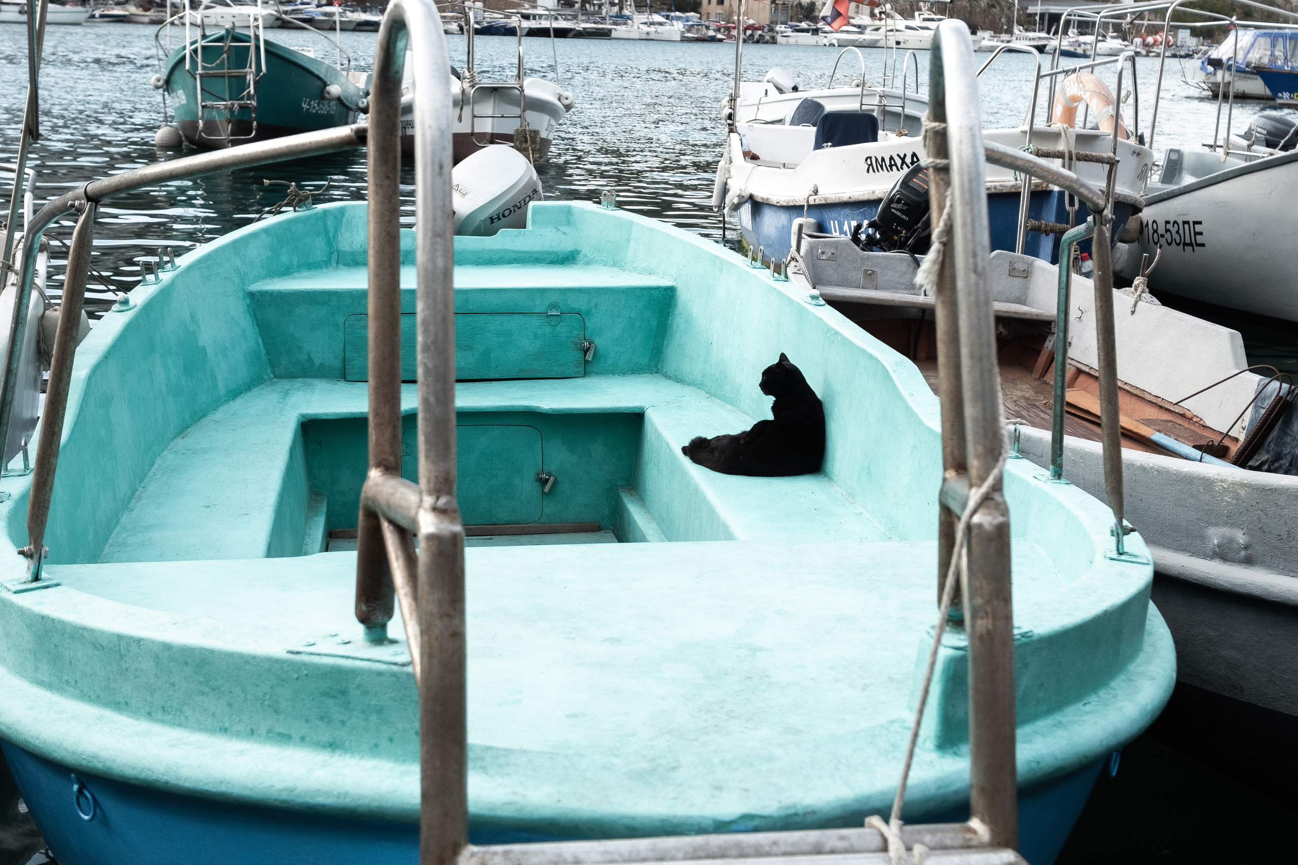 Крым. ПОБУДЬ ЗДЕСЬ И ЦЕЛЕЕ БУДЕТ ЭТОТ МИР