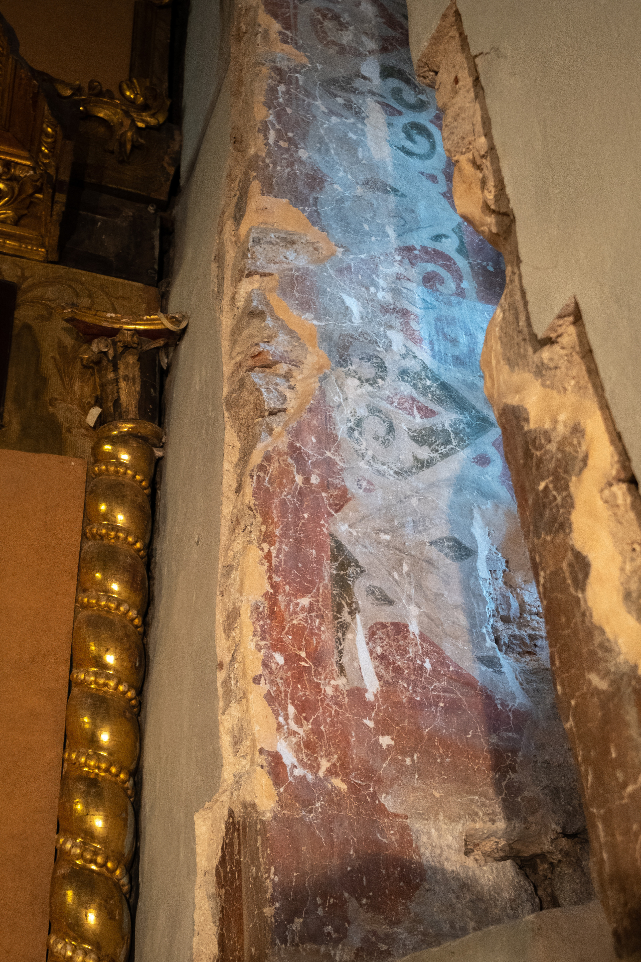 Великий Новгород. ПОБУДЬ ЗДЕСЬ И ЦЕЛЕЕ БУДЕТ ЭТОТ МИР