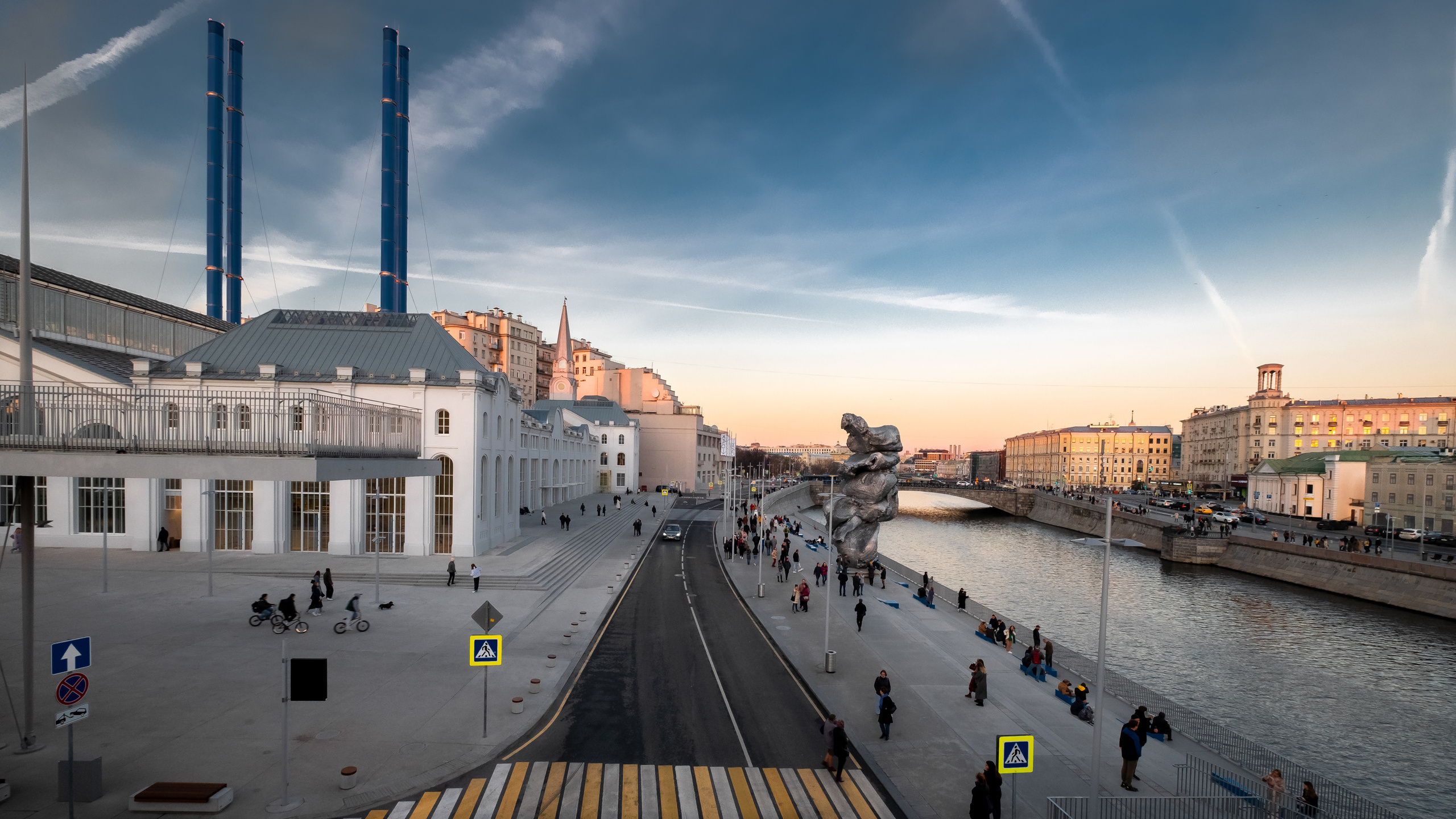 МОСКВА. ПОБУДЬ ЗДЕСЬ И ЦЕЛЕЕ БУДЕТ ЭТОТ МИР