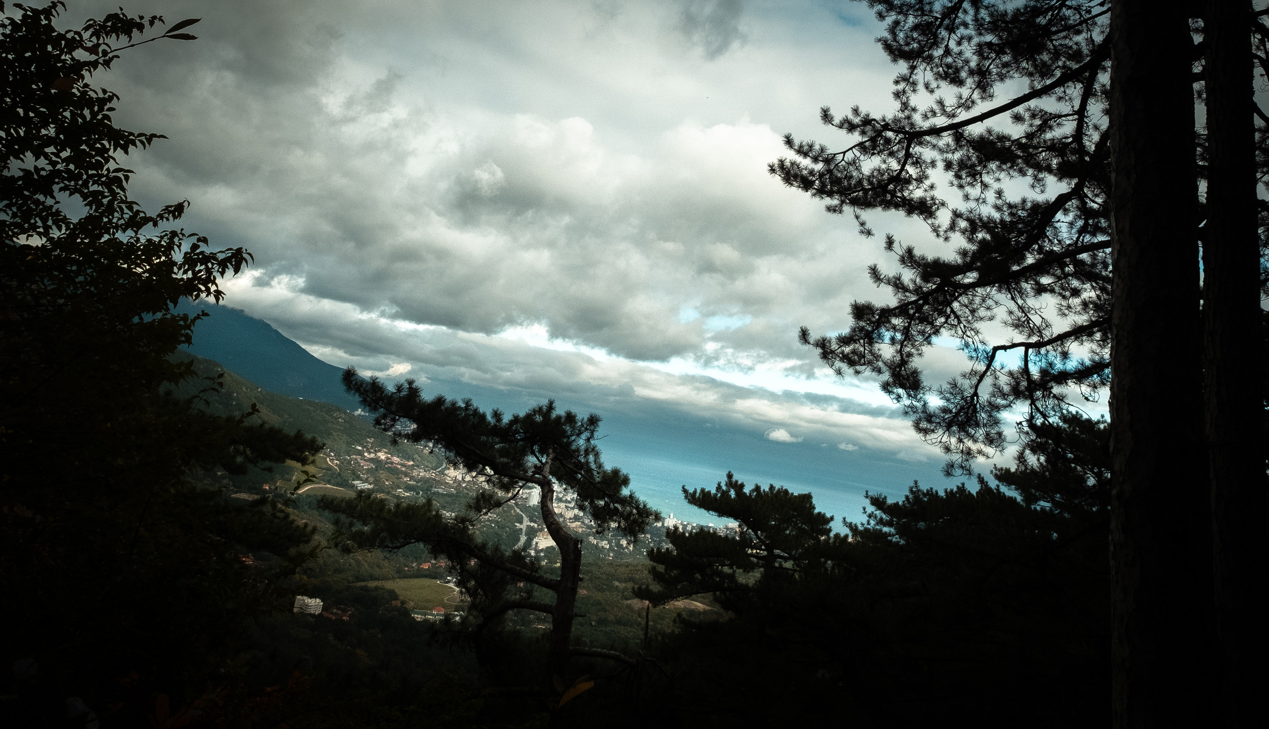 Крым. ПОБУДЬ ЗДЕСЬ И ЦЕЛЕЕ БУДЕТ ЭТОТ МИР