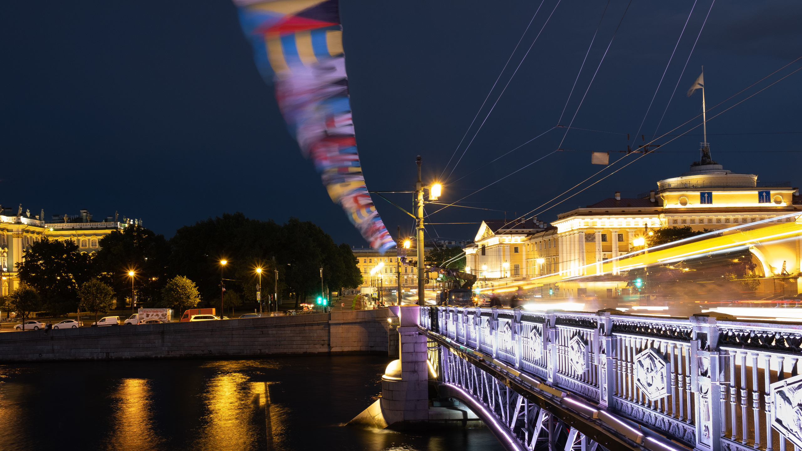 Санкт-Петербург. ПОБУДЬ ЗДЕСЬ И ЦЕЛЕЕ БУДЕТ ЭТОТ МИР