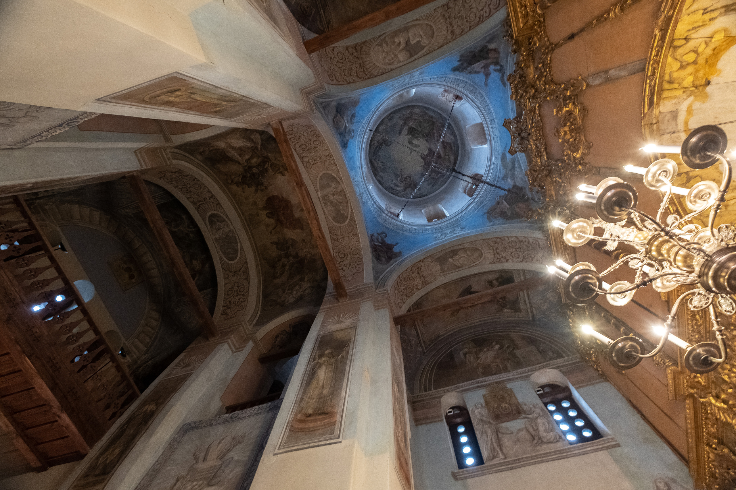 Великий Новгород. ПОБУДЬ ЗДЕСЬ И ЦЕЛЕЕ БУДЕТ ЭТОТ МИР