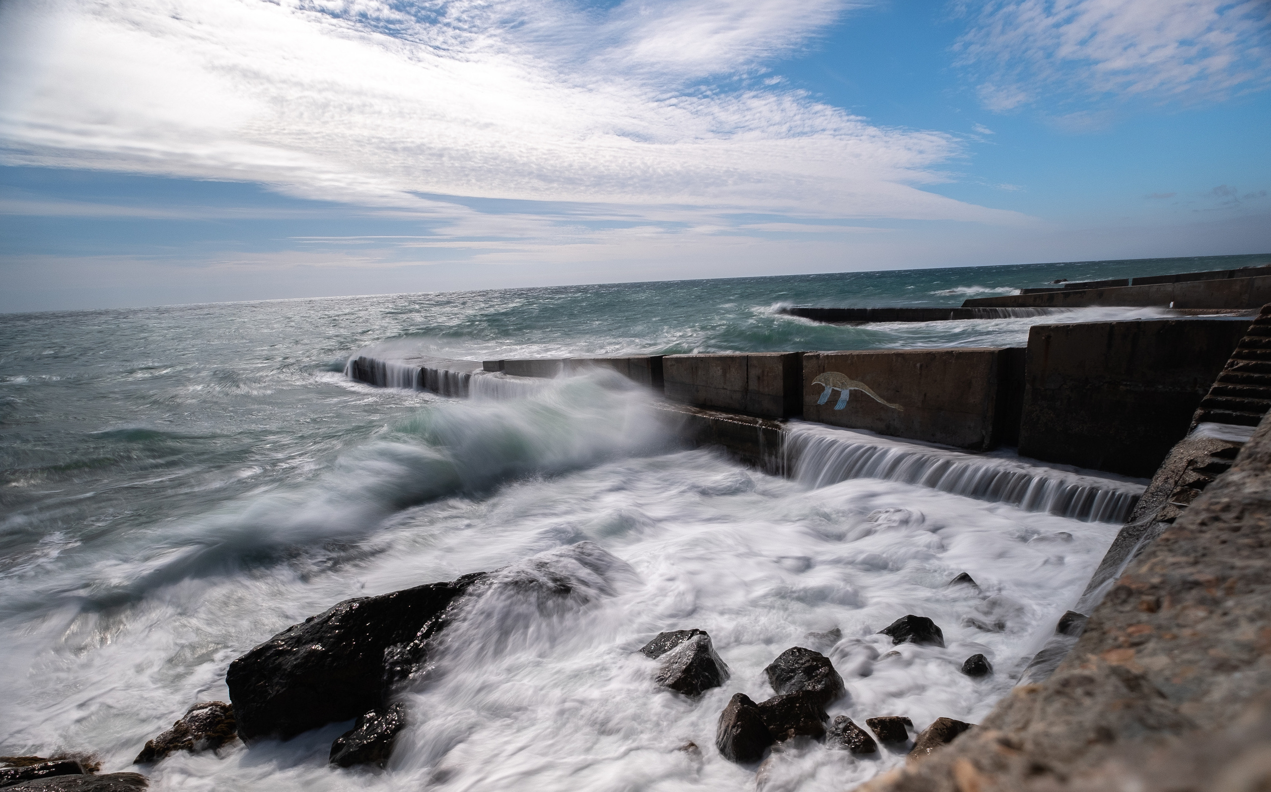 Крым. ПОБУДЬ ЗДЕСЬ И ЦЕЛЕЕ БУДЕТ ЭТОТ МИР