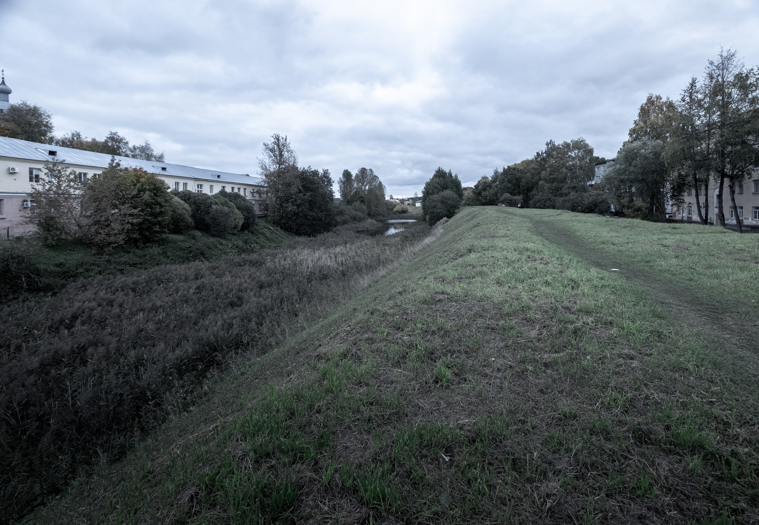 Великий Новгород. ПОБУДЬ ЗДЕСЬ И ЦЕЛЕЕ БУДЕТ ЭТОТ МИР