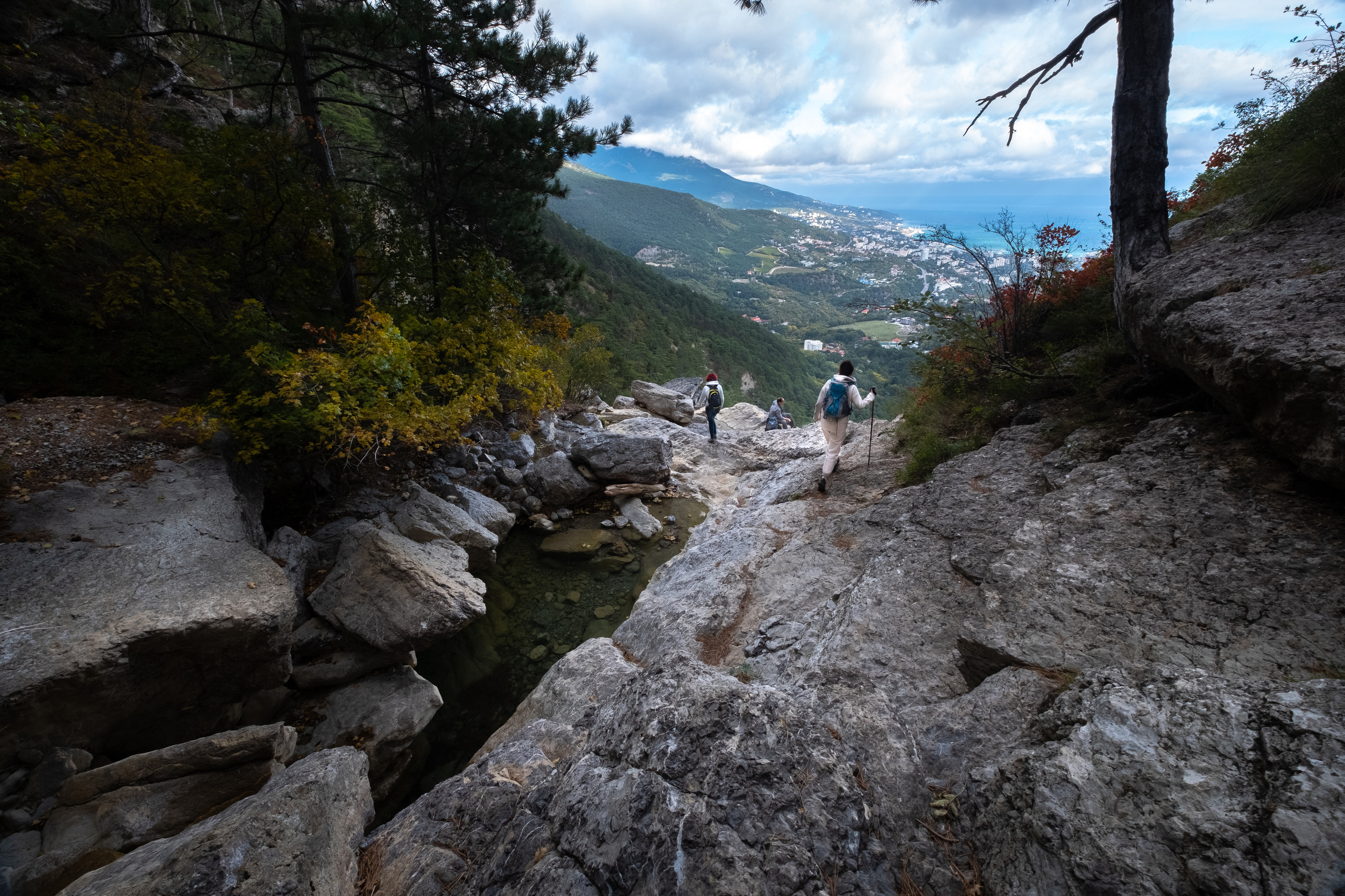 Крым. ПОБУДЬ ЗДЕСЬ И ЦЕЛЕЕ БУДЕТ ЭТОТ МИР