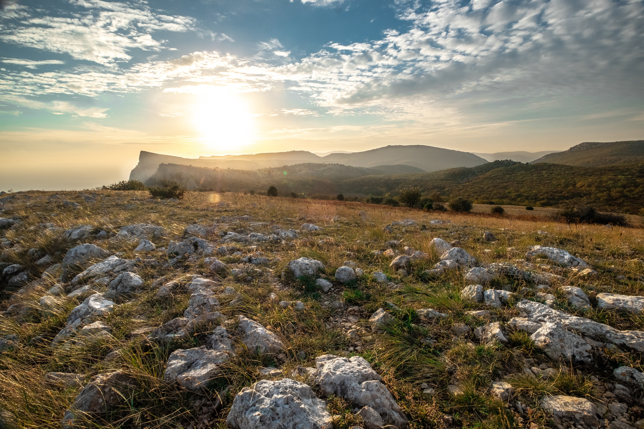 Крым. ПОБУДЬ ЗДЕСЬ И ЦЕЛЕЕ БУДЕТ ЭТОТ МИР
