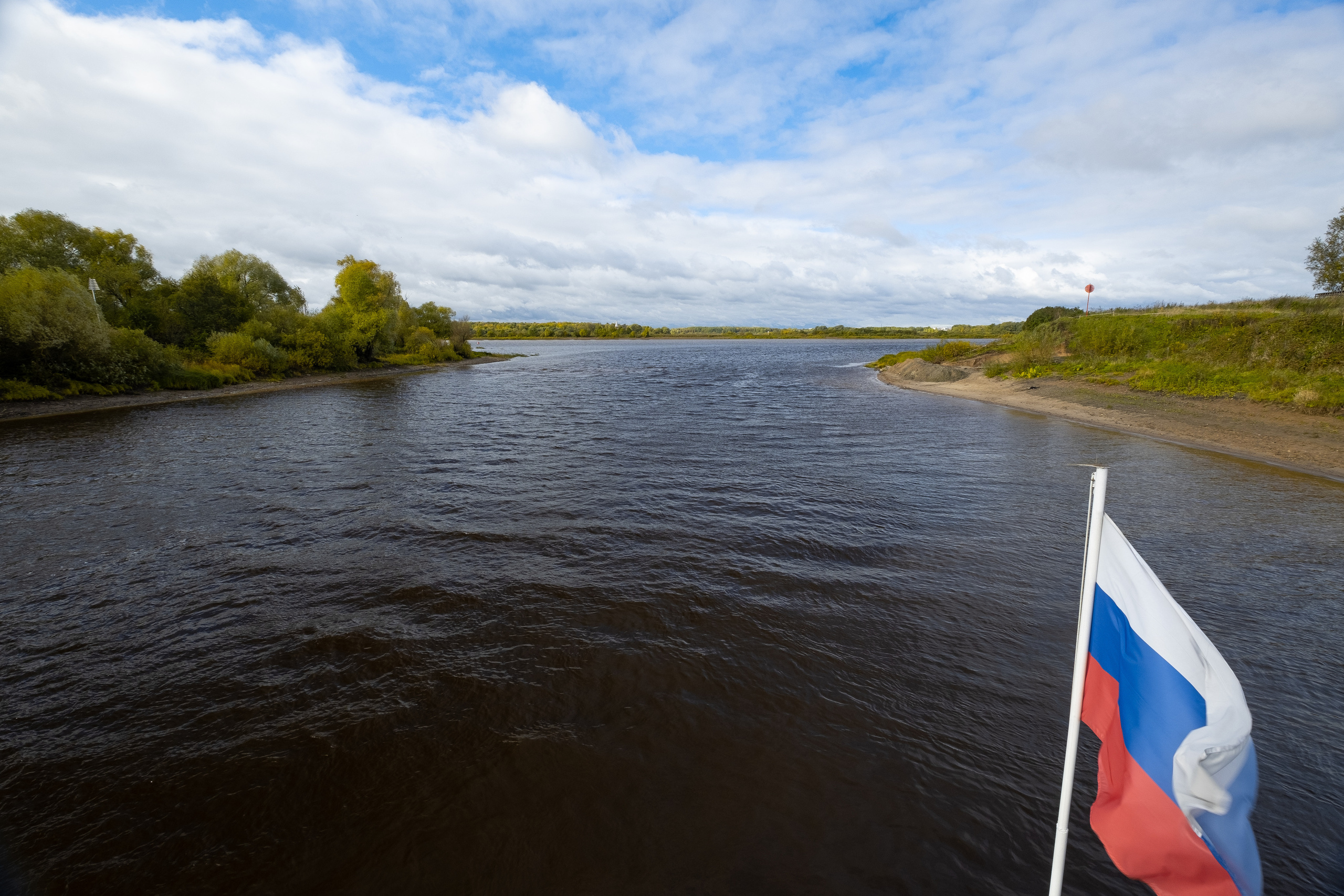 Великий Новгород. ПОБУДЬ ЗДЕСЬ И ЦЕЛЕЕ БУДЕТ ЭТОТ МИР