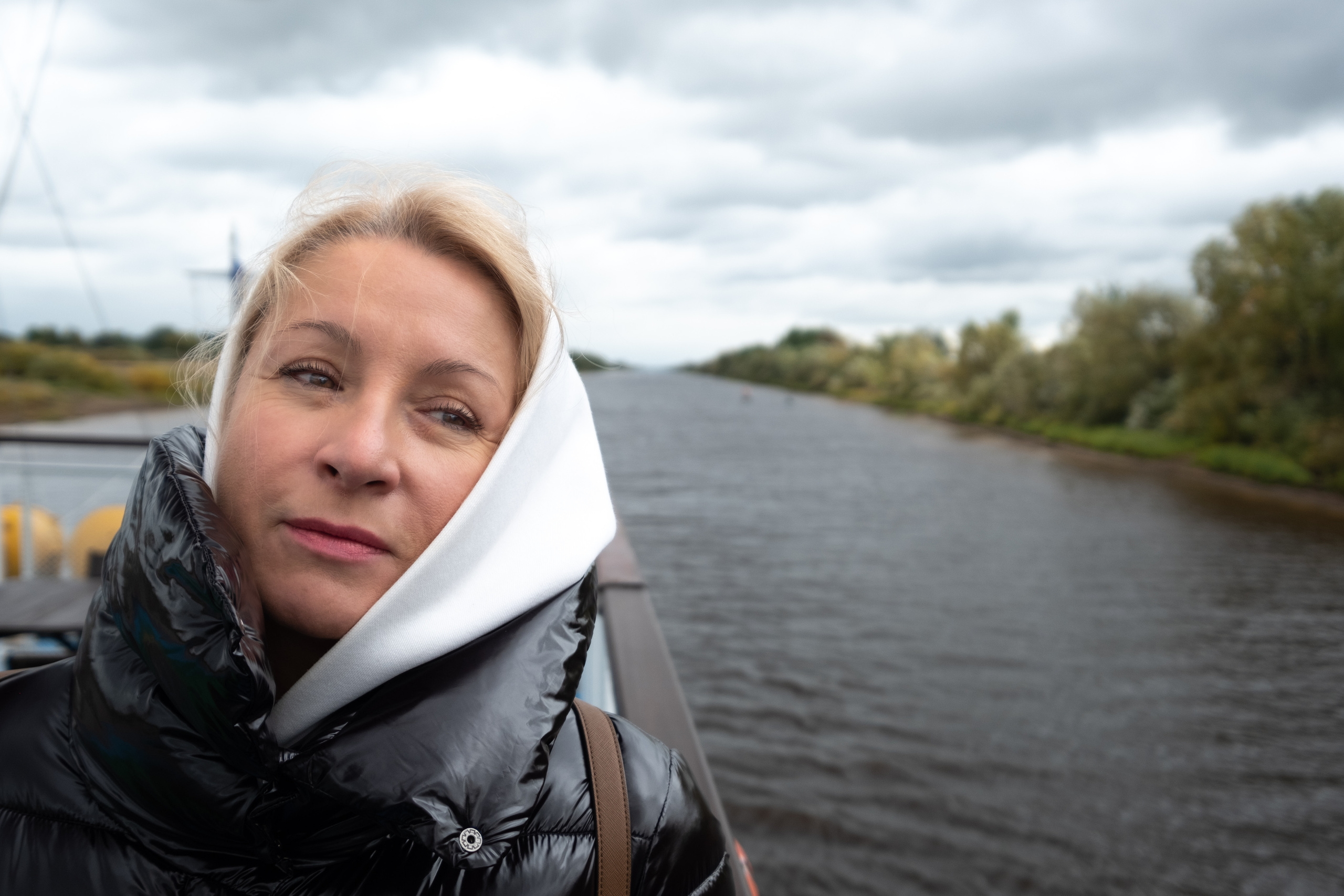 Великий Новгород. ПОБУДЬ ЗДЕСЬ И ЦЕЛЕЕ БУДЕТ ЭТОТ МИР