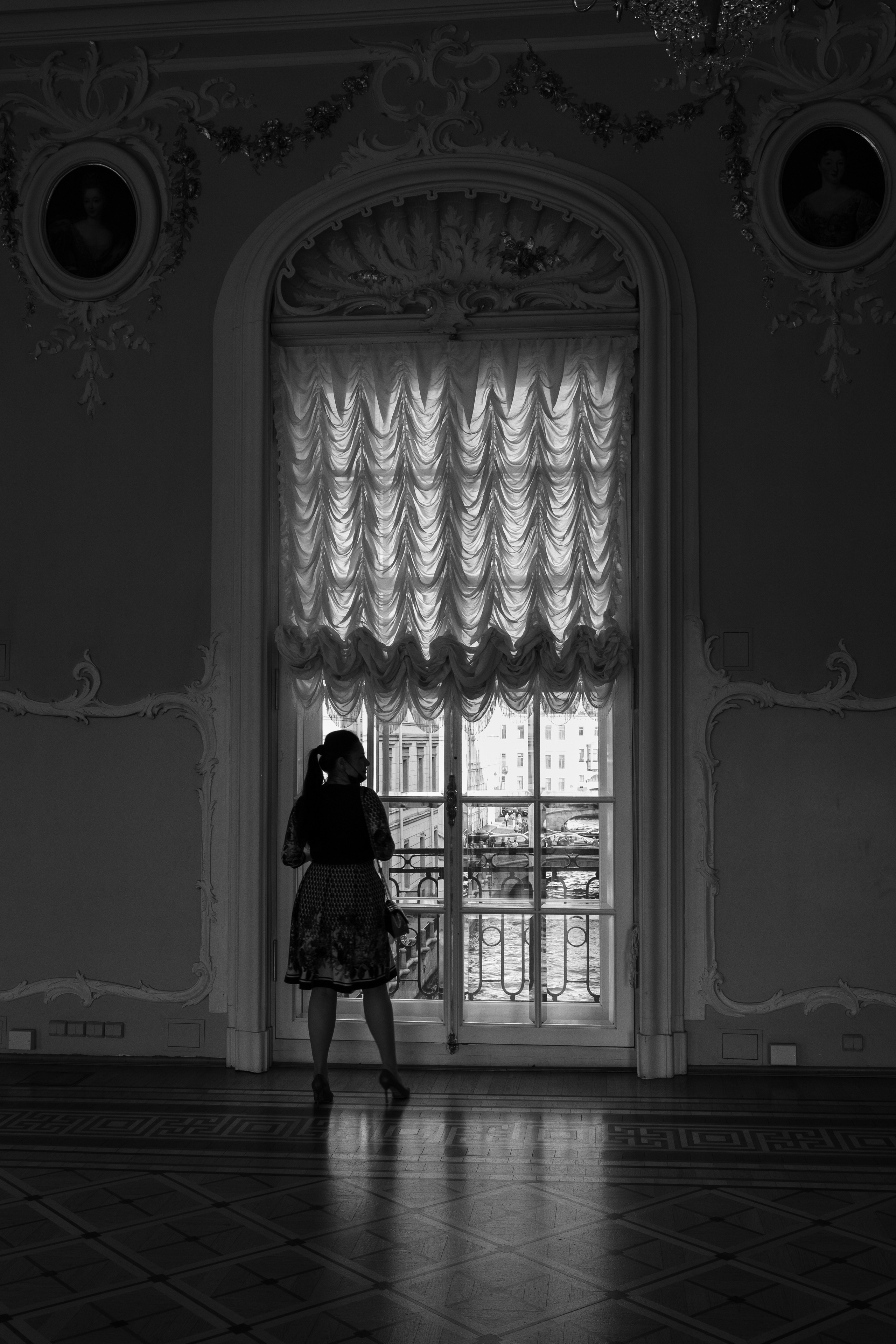 Санкт-Петербург. ПОБУДЬ ЗДЕСЬ И ЦЕЛЕЕ БУДЕТ ЭТОТ МИР