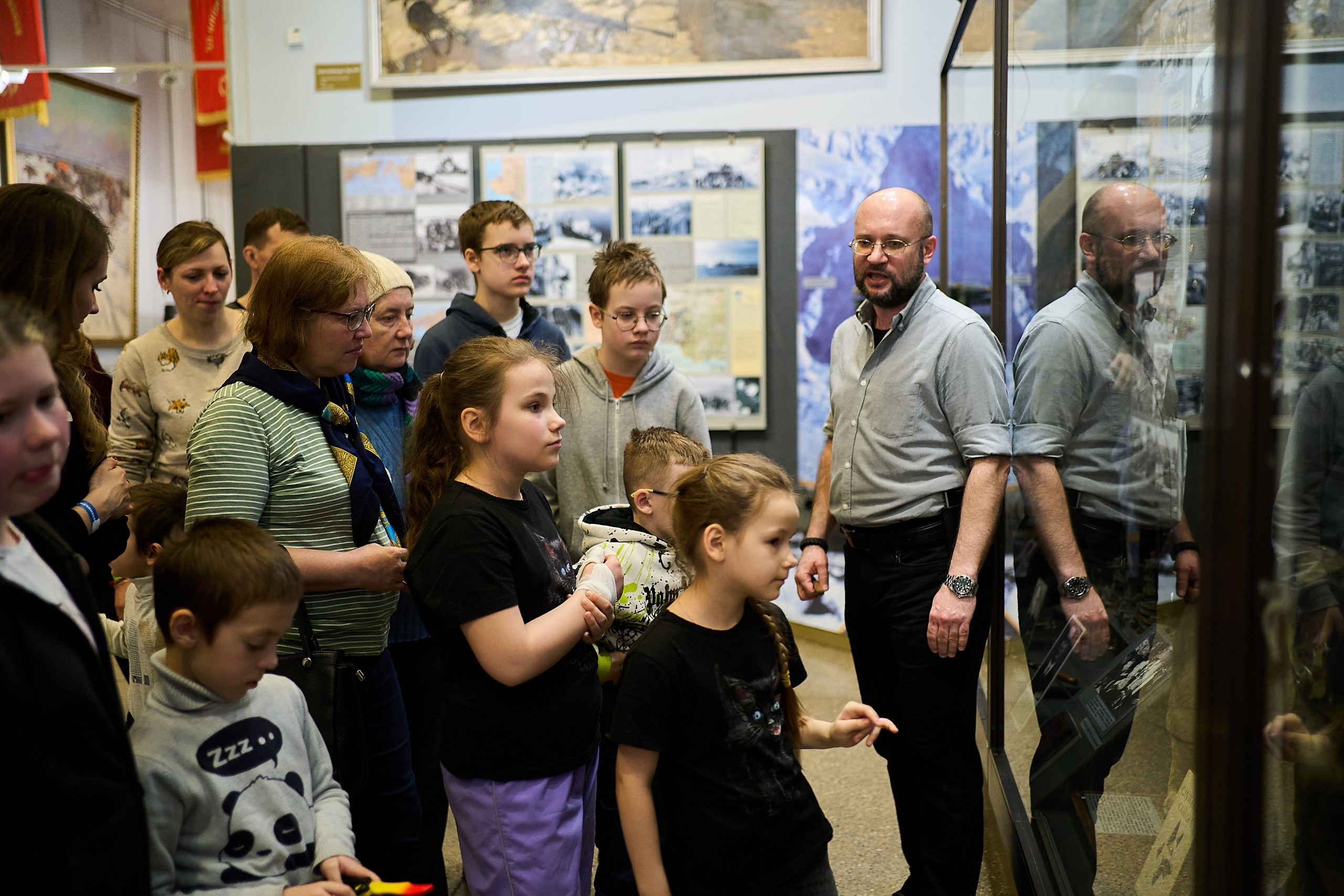 Субботник у Управления делами Мэра и Правительства Москвы. Фотограф и Видеограф в Москве. Олег Корушев