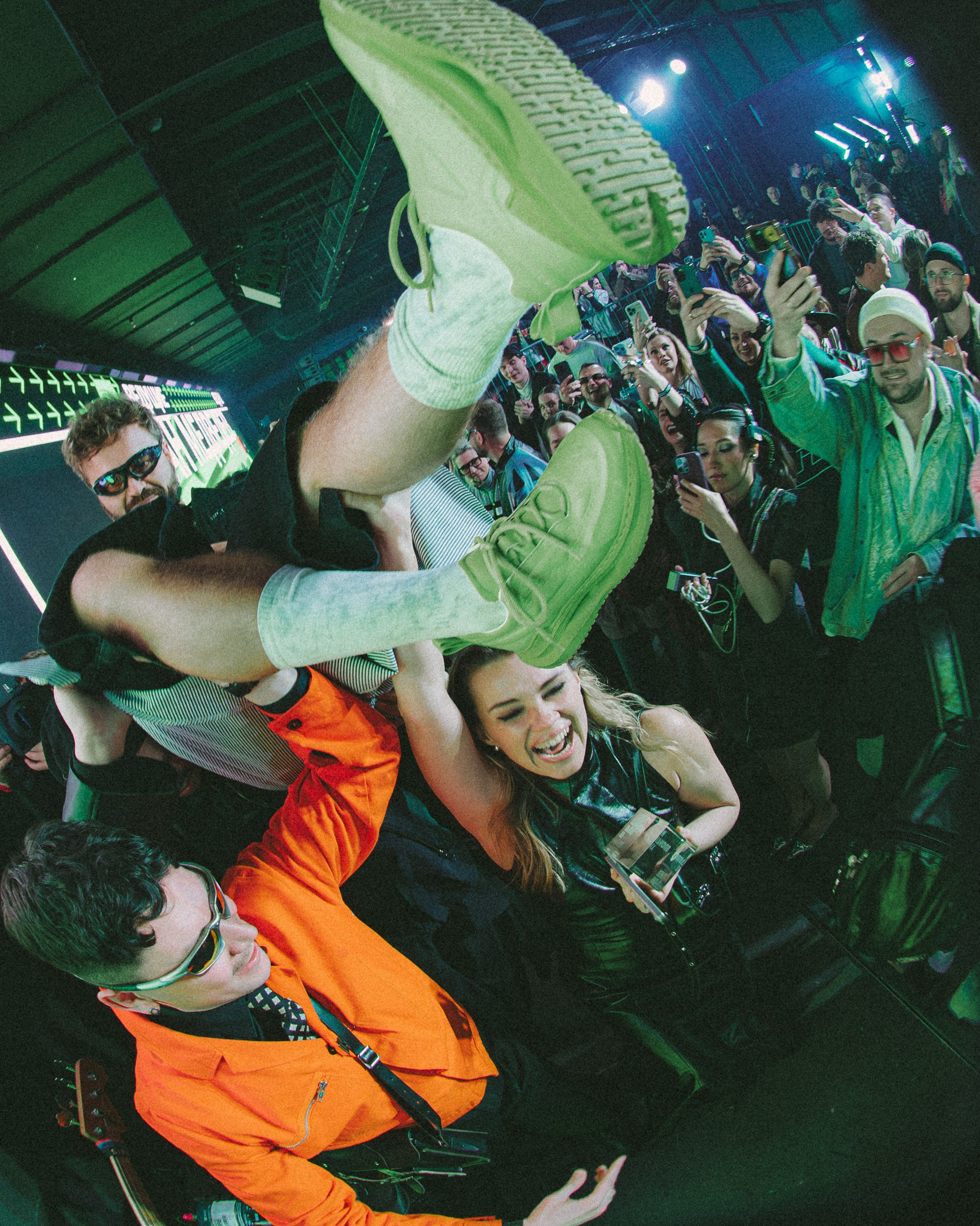 Top 100 Awards' 25. Свадебный и портретный фотограф в Москве Сергей Бузин