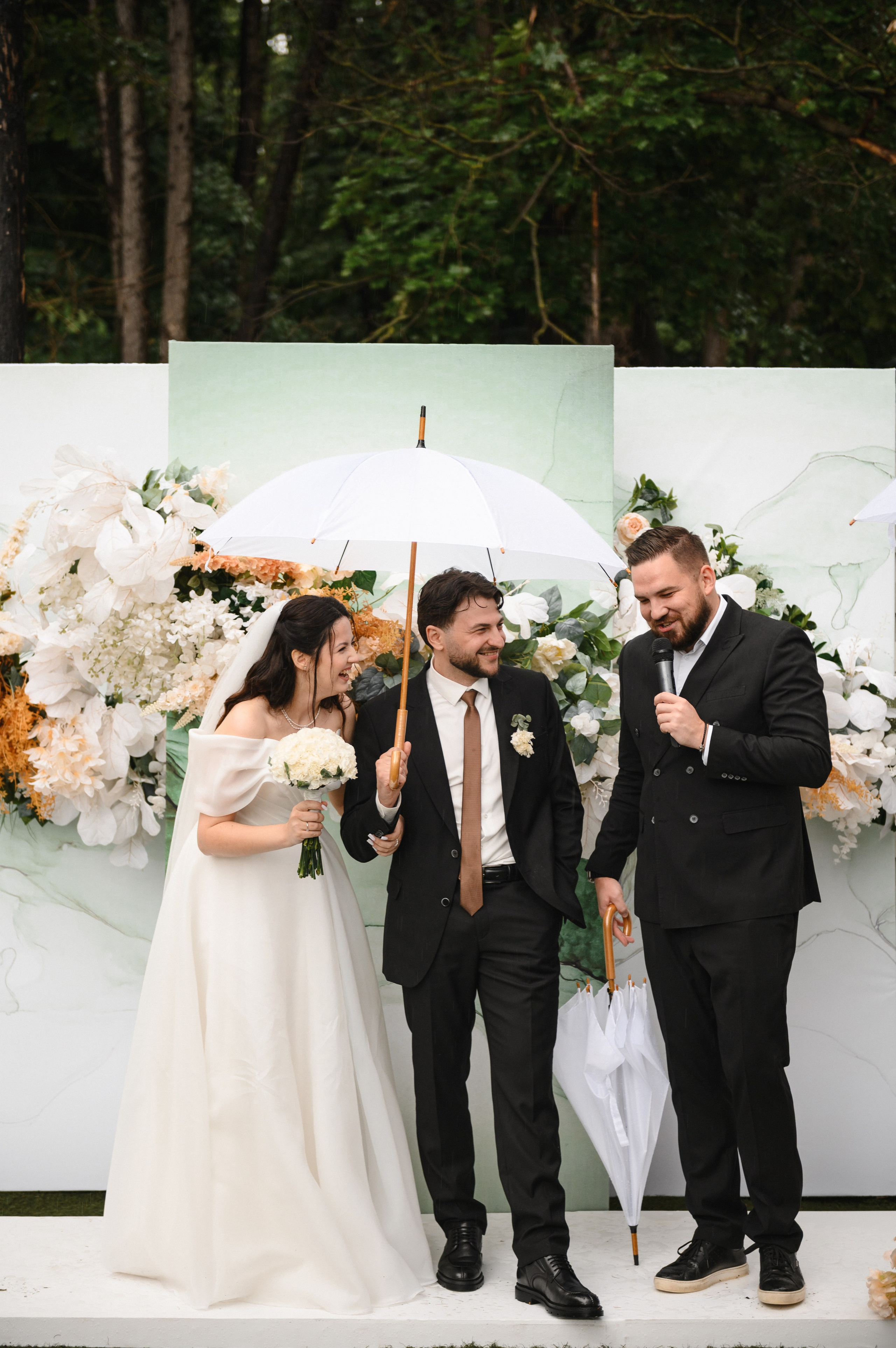 Красивый дождливый день. Фотограф в Туле|Москве. Контент-съёмка, женские портреты, репортажные и съёмки для брендов