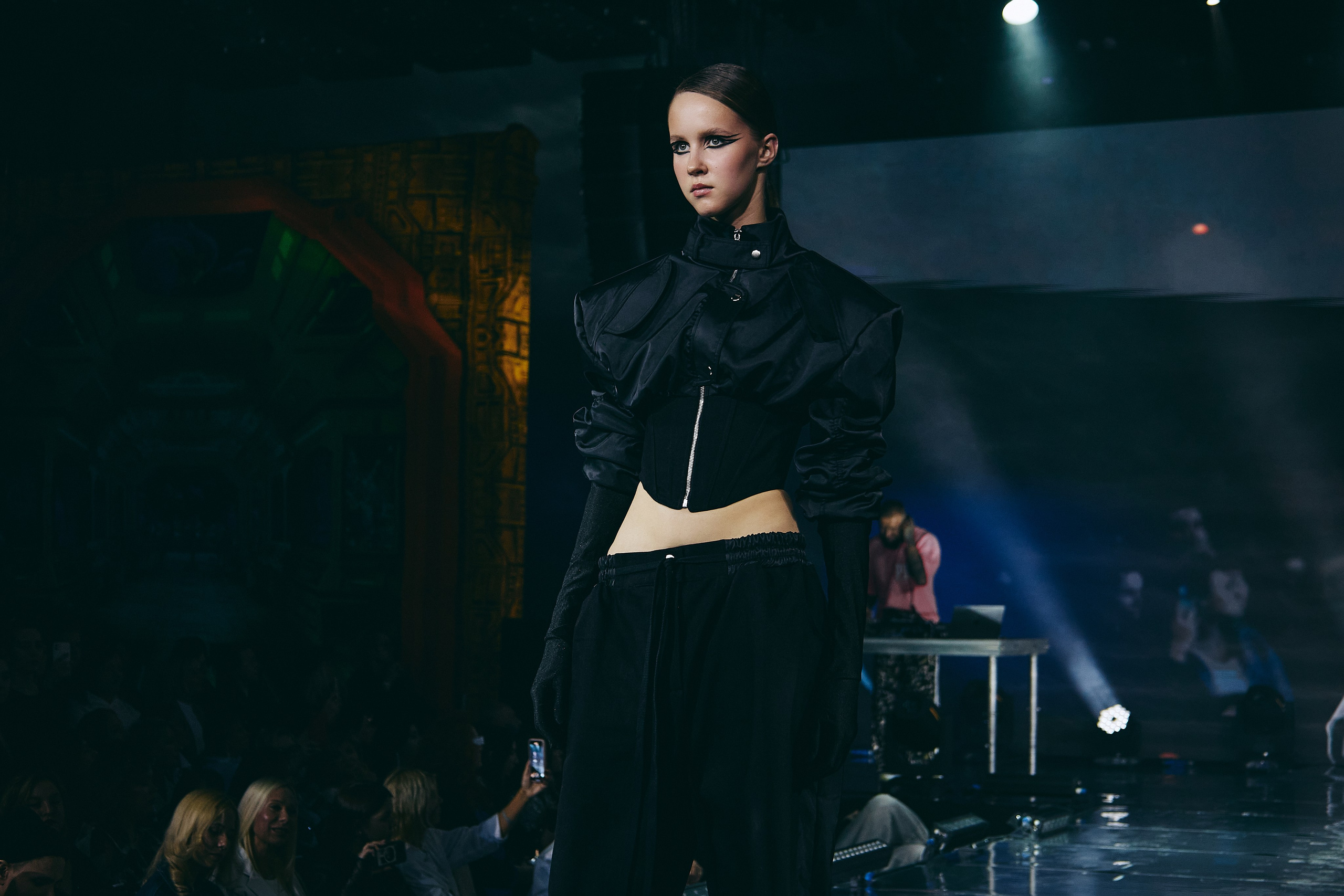 NEW ERA DESIGNER ANDREY PONOMAREV