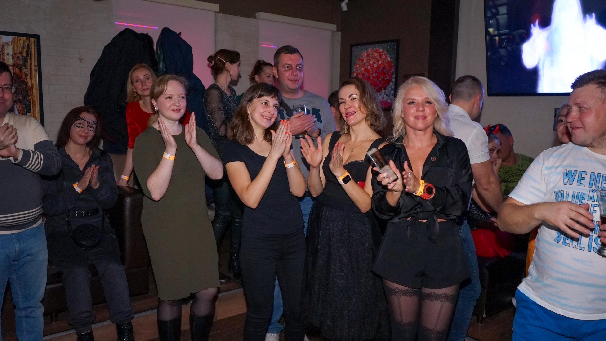 Фандец. Хеллоуиновская клубная вечеринка | 13.11.21. Галерея Фантим