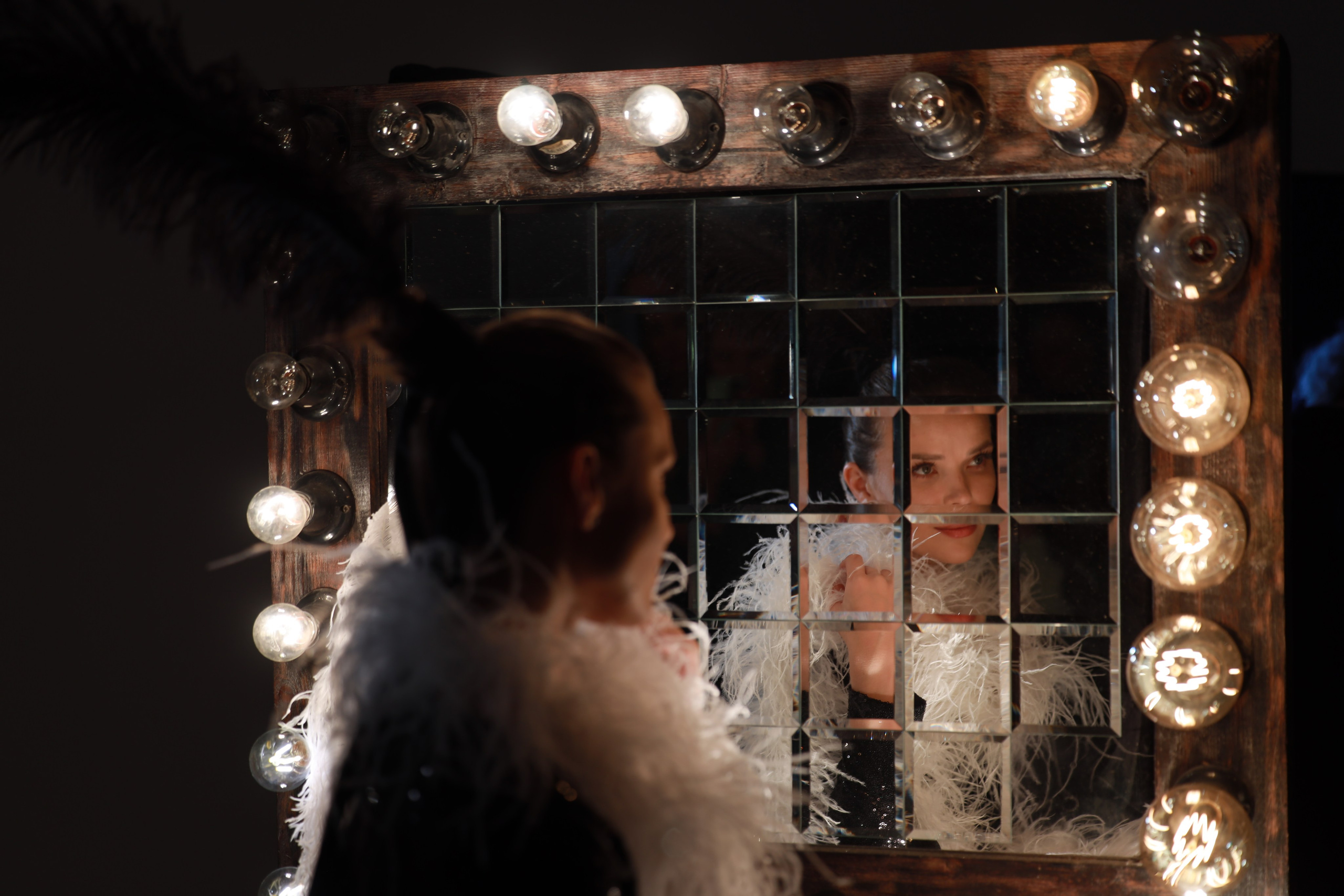 Варьете. Съемка в студии под ваш запрос, студийные съемки, фотографии архитектурных объектов — Александр Евстигнеев — фотограф Москва