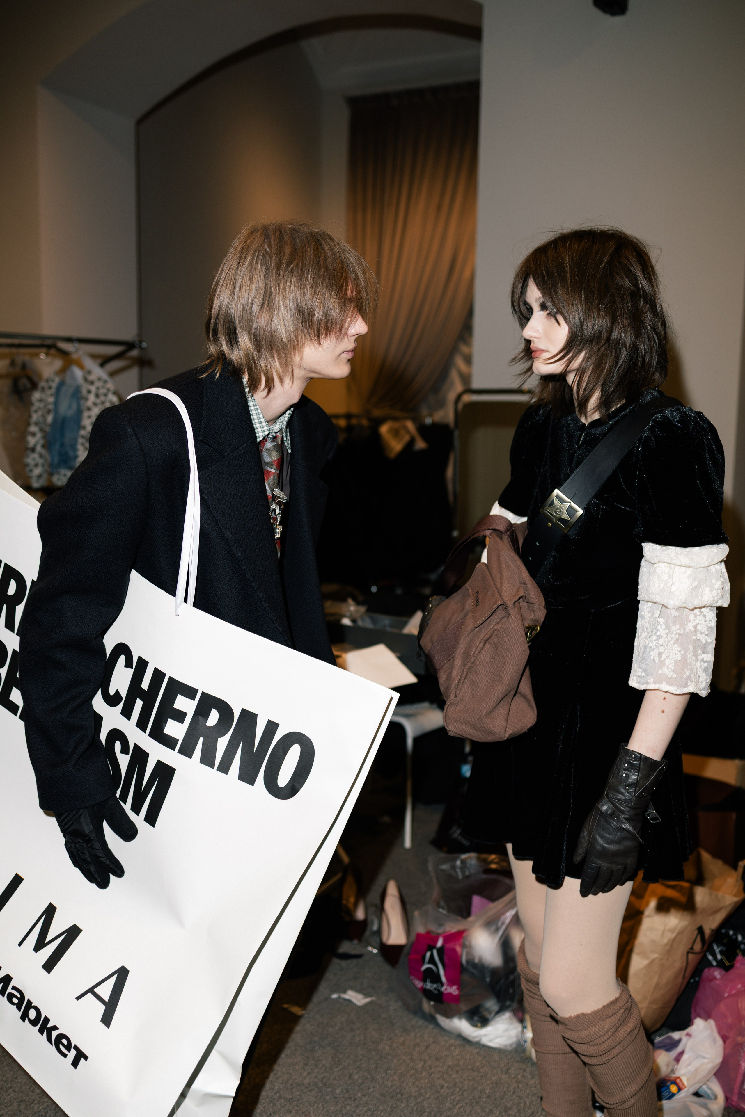 FASHION SHOW. Nikeli.mag