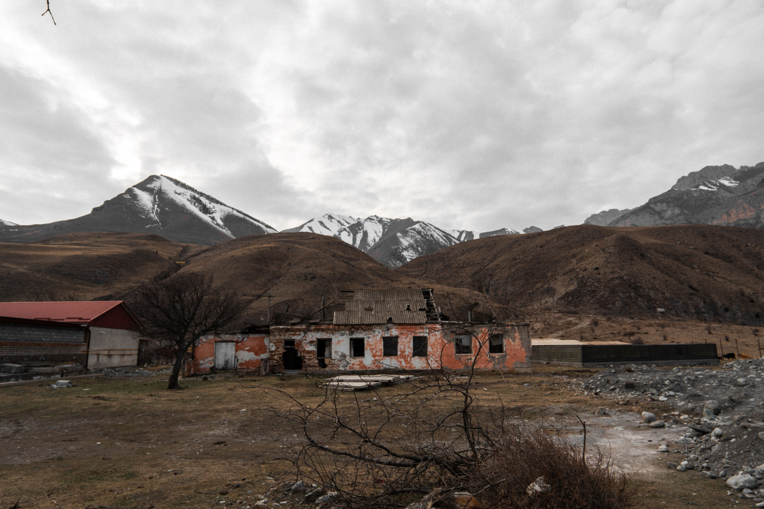 Фотограф для побега Владикавказ, будуарная фотография Владикавказ, спортивный фотограф Владикавказ, фотография изящных искусств Владикавказ, фуд фотография Владикавказ, редакционный фотограф Владикавказ, фотожурналистика Владикавказ, чёрно-белая фотография Владикавказ, пейзажная фотография Владикавказ, подводная фотография Владикавказ, приключенческий фотограф Владикавказ, гламурная фотография Владикавказ, фотограф на фестивале Владикавказ, фотография ночной жизни Владикавказ, услуги по редактированию фотографий Владикавказ, портреты путешествий Владикавказ, фотография исторических мест Владикавказ, фотография живописных видов Владикавказ, индивидуальные фотосессии Владикавказ, рекламная фотография Владикавказ