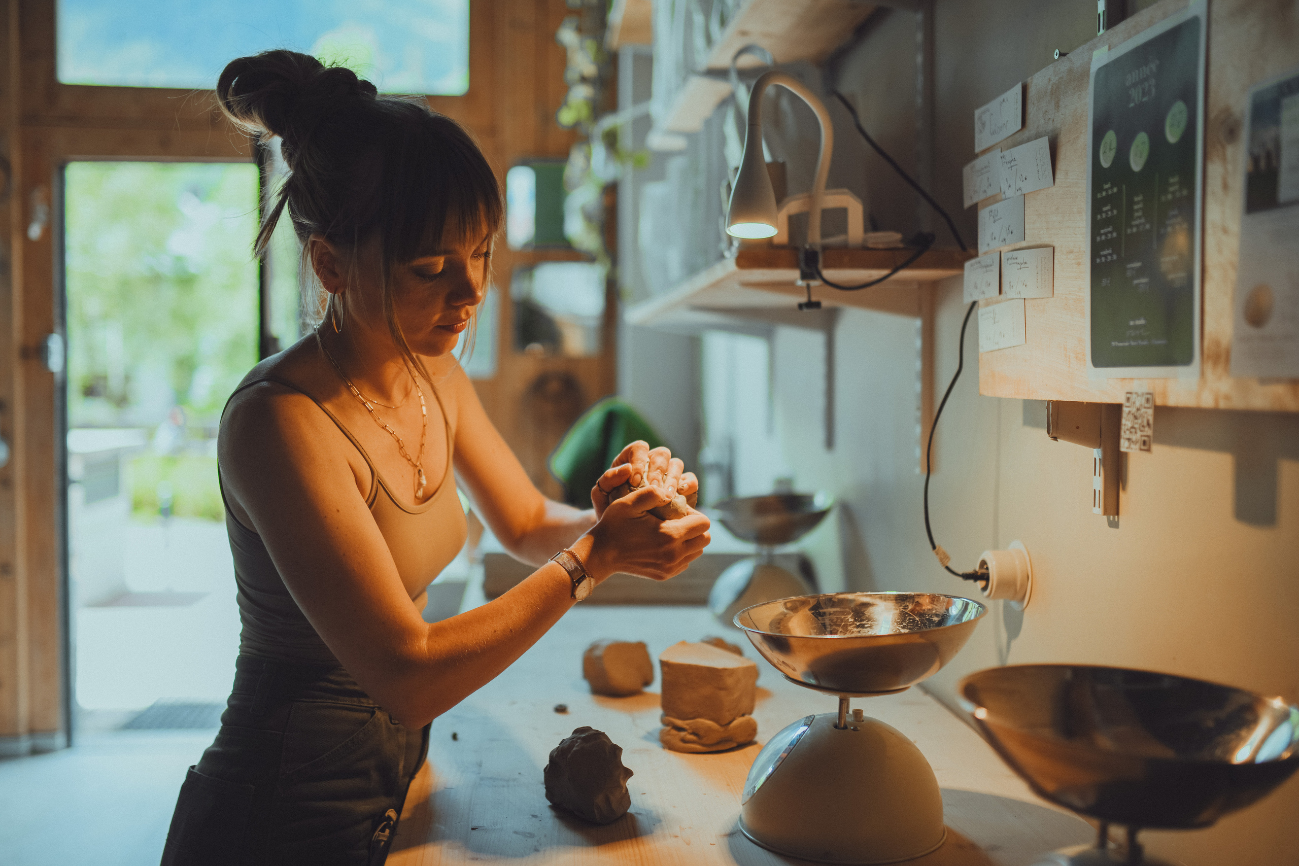 Гончарная студия. Фотограф Василиса Гордеева