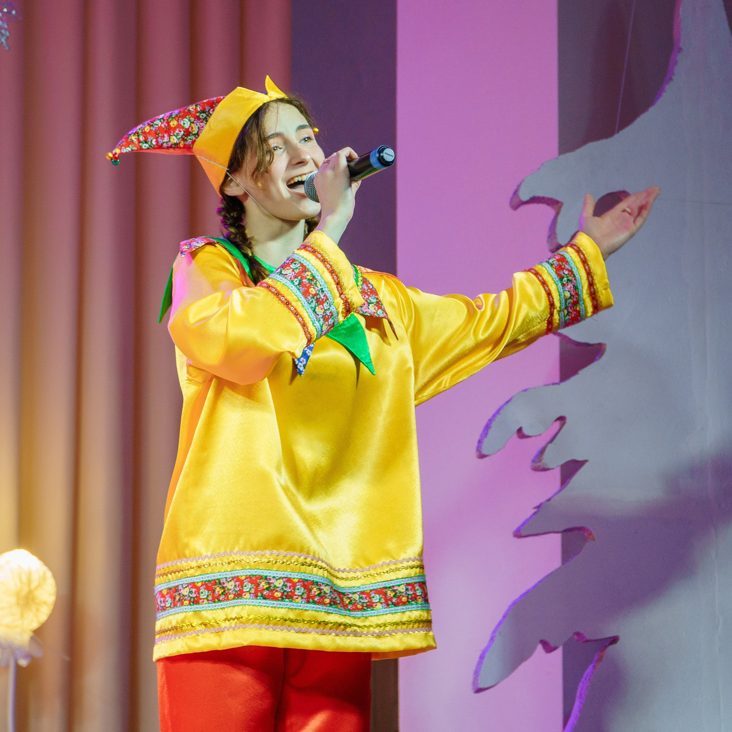 «Сказка о Новом годе и богатыре настоящем». Новотитаровский Дом культуры