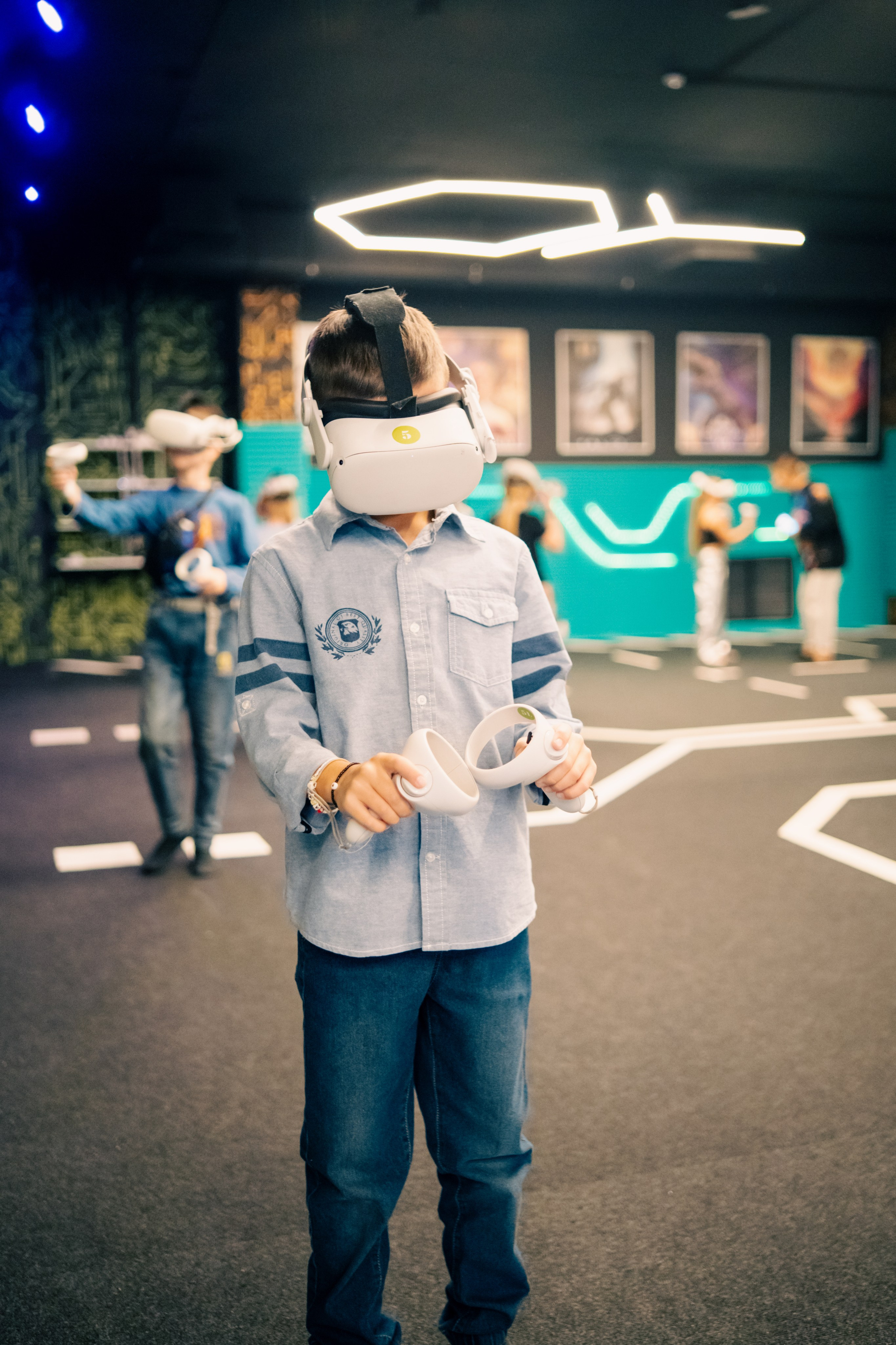 VR (September-October 2024). Felixtones