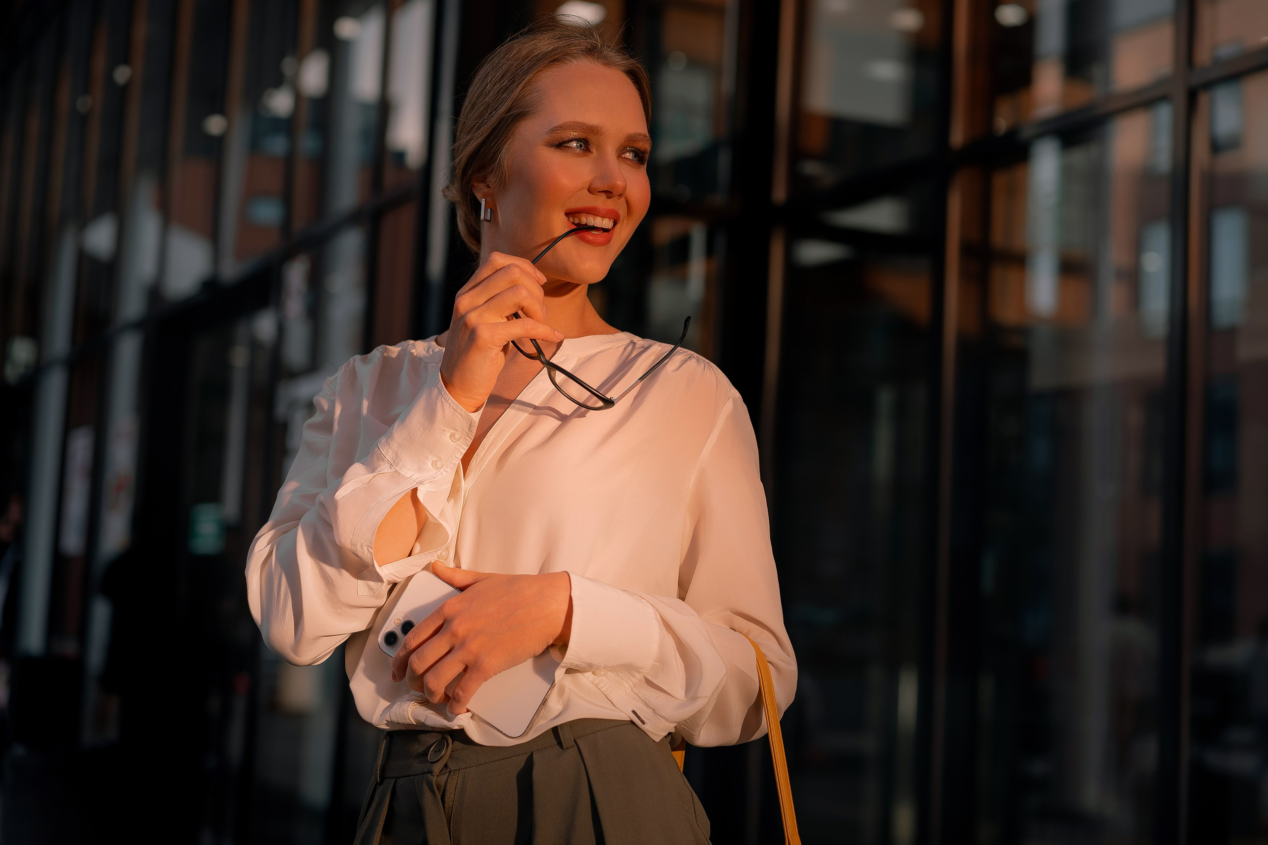 Уличная фотосессия с мотоциклом. Юля Дэй • Фотограф, Санкт-Петербург