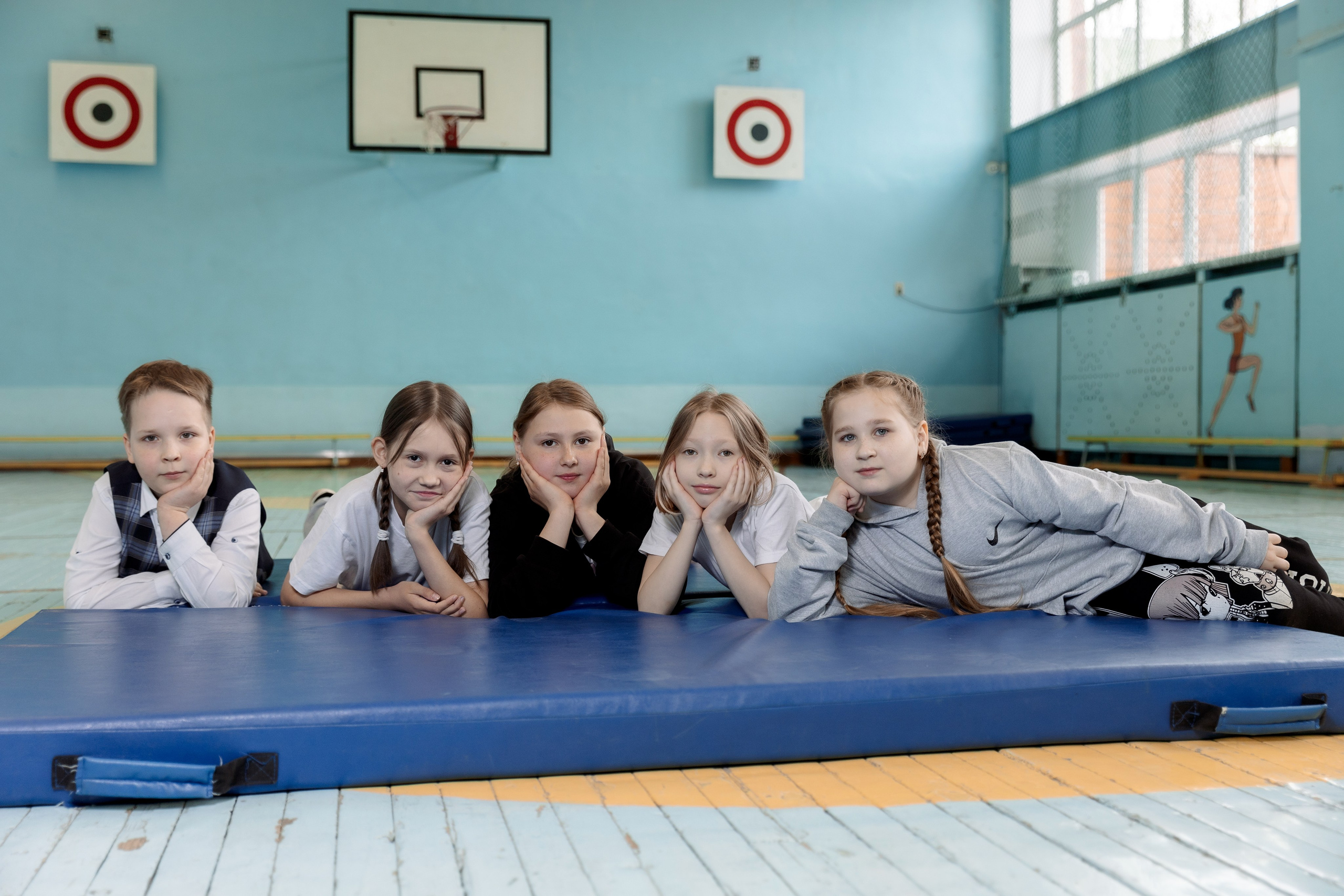 Школа 54 4А кл (2023-24) 2 часовая фотосессия в школе. Свадебный и Семейный фотограф г. Ижевск Гульназ Солдатова. Гульназ фото