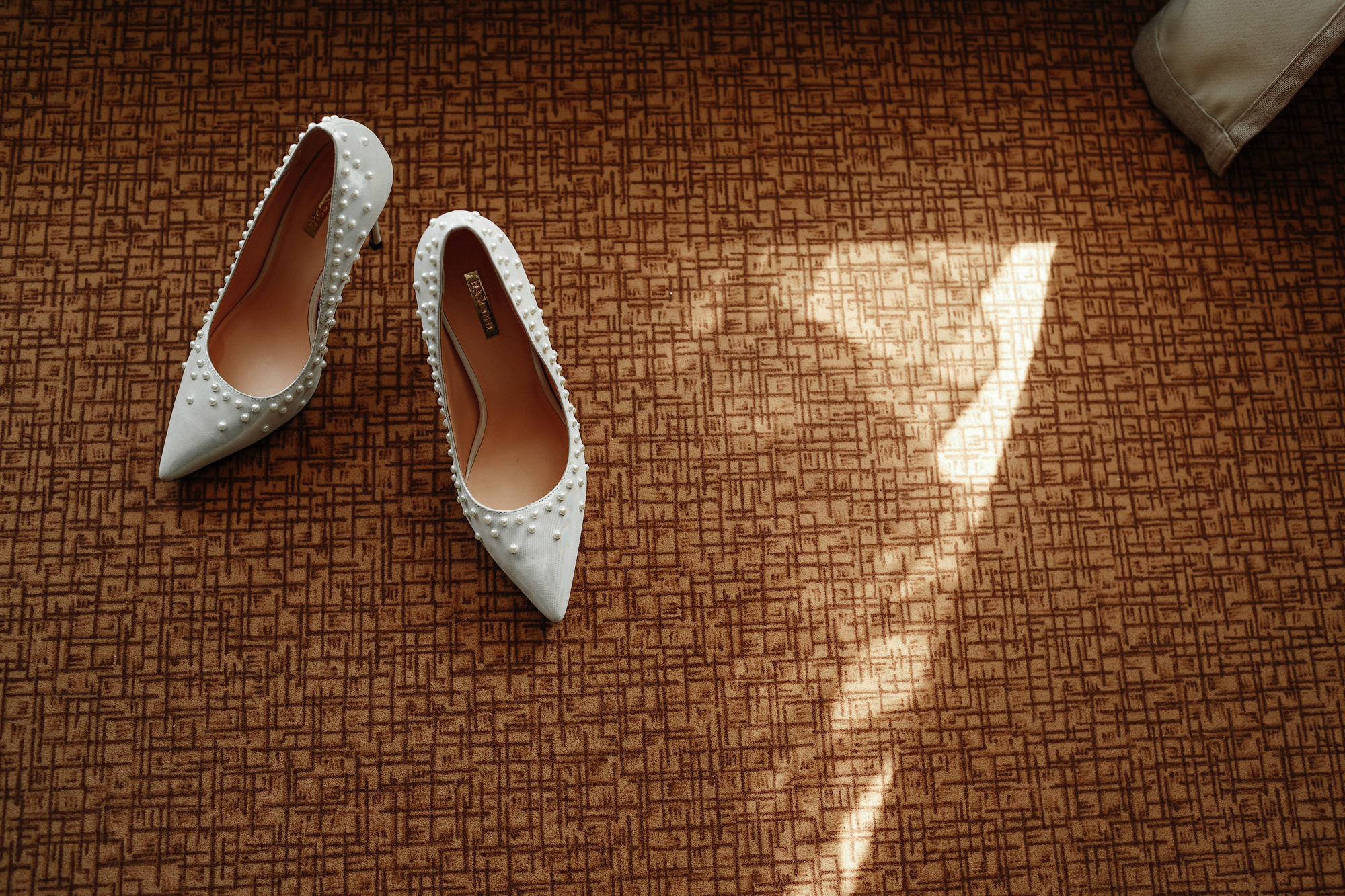 Свадьба в Артилэнд, г. Балашиха, Россия. Фотограф Сергей Наставник. Рекламная фотосъемка любой сложности