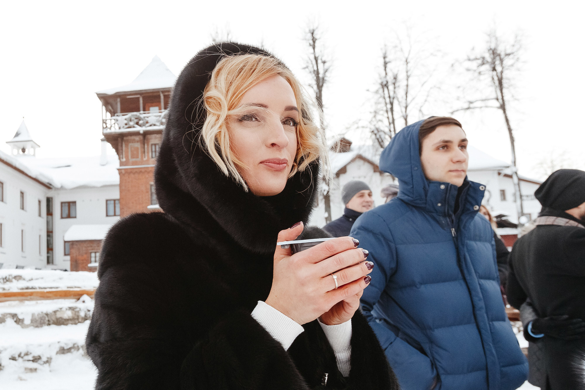 Свадьба в Пушкарской слободе, г. Суздаль, Россия. Фотограф Сергей Наставник. Рекламная фотосъемка любой сложности