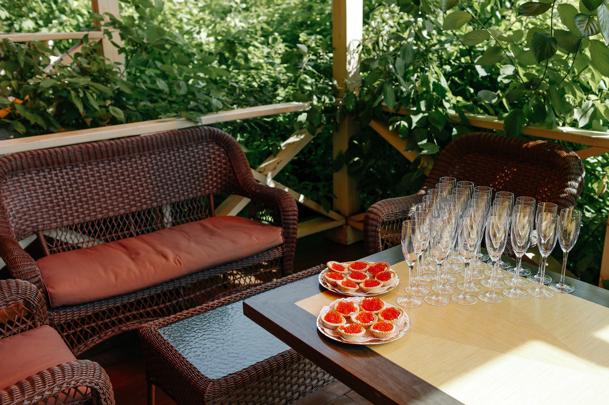 Свадьба в Артилэнд, г. Балашиха, Россия. Фотограф Сергей Наставник. Рекламная фотосъемка любой сложности