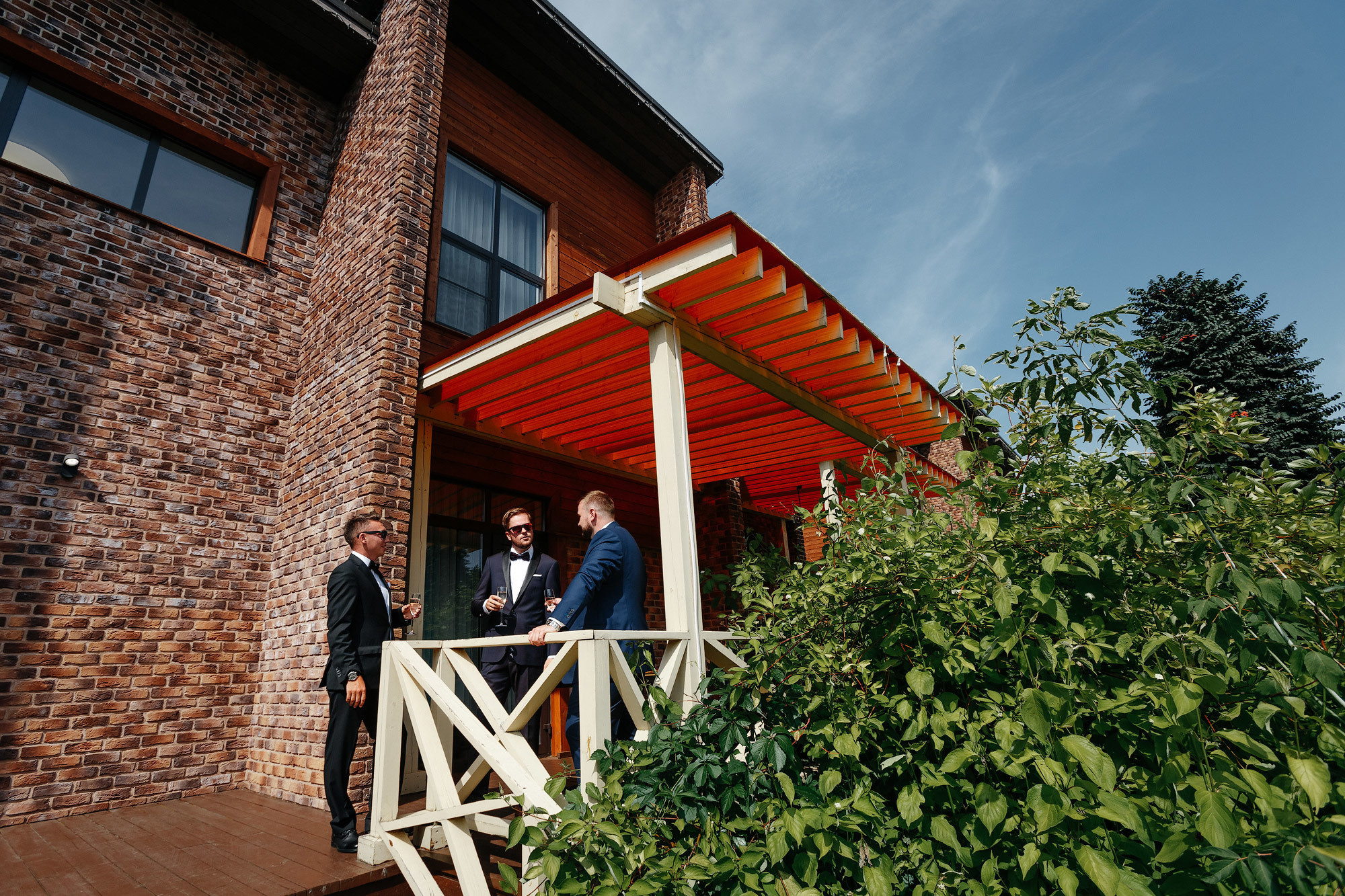 Свадьба в Артилэнд, г. Балашиха, Россия. Фотограф Сергей Наставник. Рекламная фотосъемка любой сложности