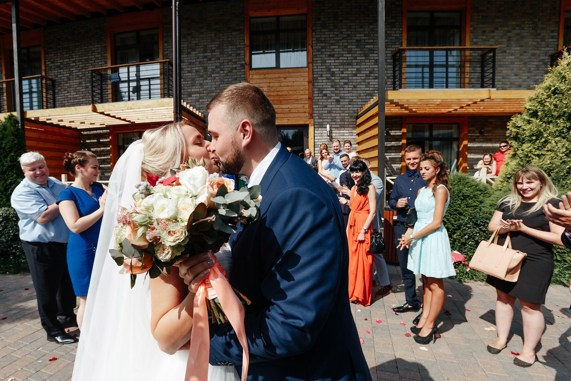Свадьба в Артилэнд, г. Балашиха, Россия. Фотограф Сергей Наставник. Рекламная фотосъемка любой сложности