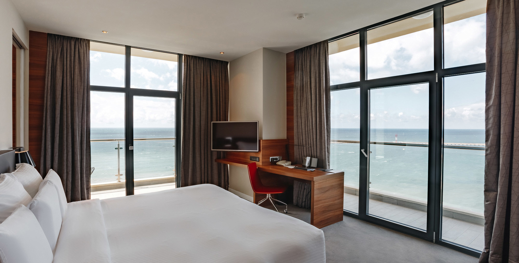 Интерьерная фотосъемка в Москве. Фотограф Сергей Наставник. Рекламная фотосъемка любой сложности