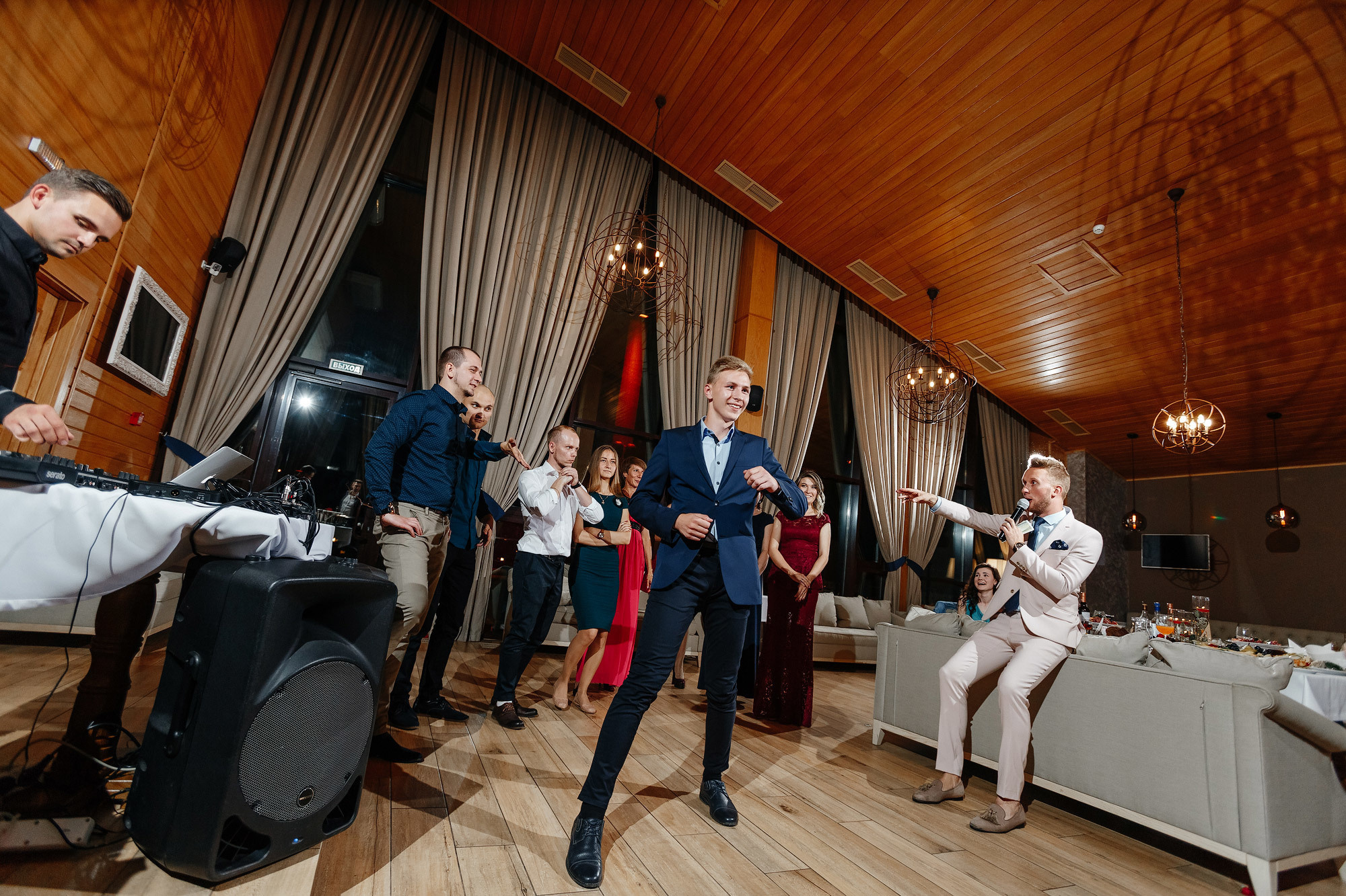 Свадьба в Доброграде, Россия. Фотограф Сергей Наставник. Рекламная фотосъемка любой сложности