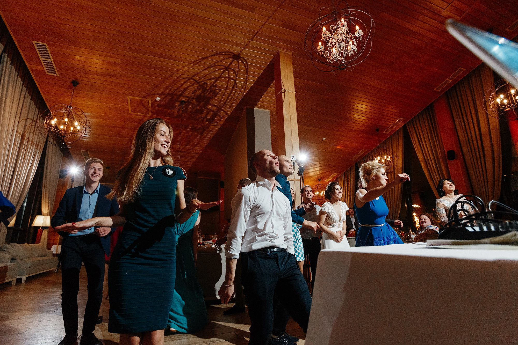 Свадьба в Доброграде, Россия. Фотограф Сергей Наставник. Рекламная фотосъемка любой сложности