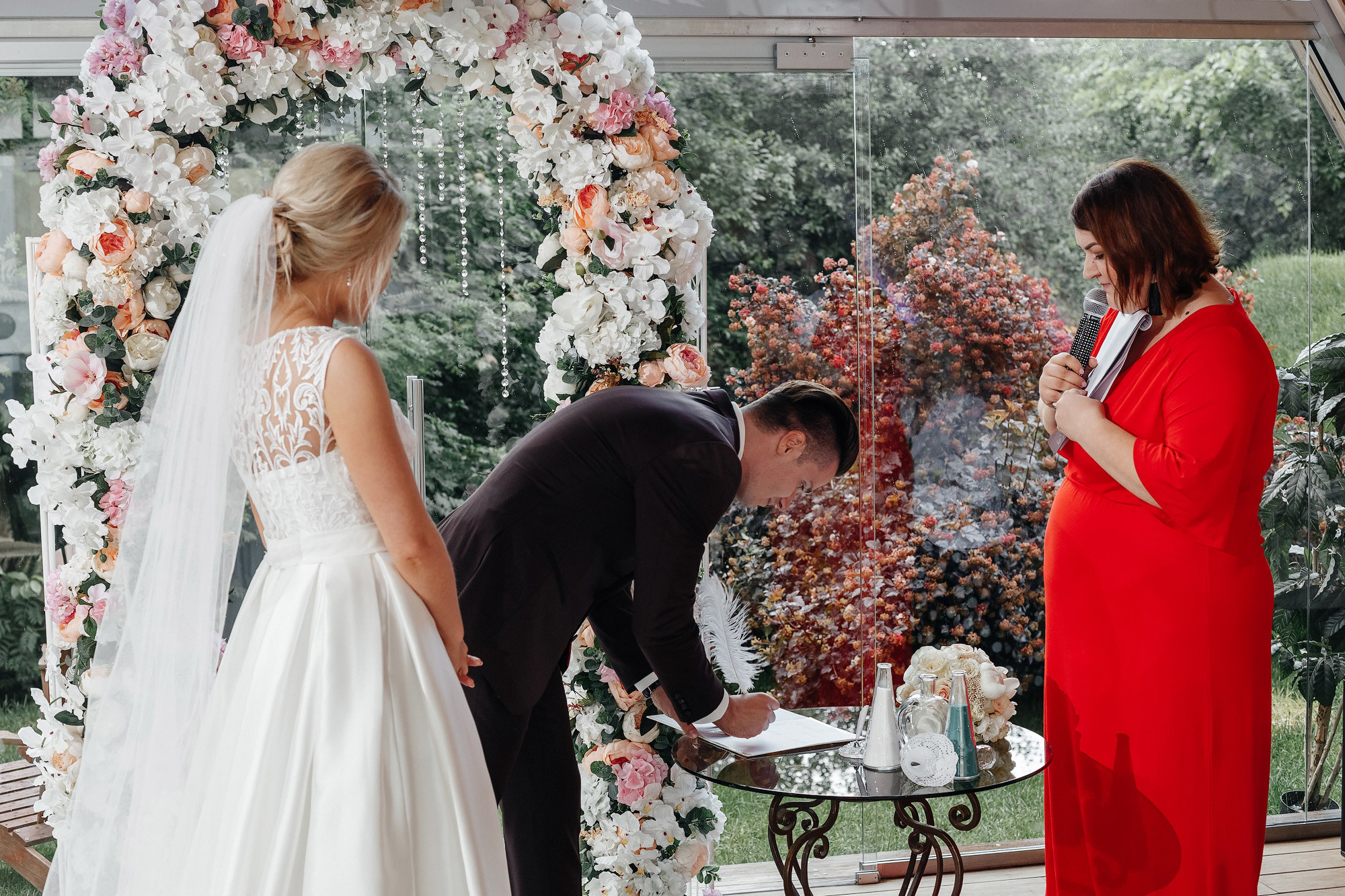 Wedding in Voznesenskaya Sloboda, Vladimir, Russia. Свадебный и Fashion-фотограф в Москве Сергей Наставник