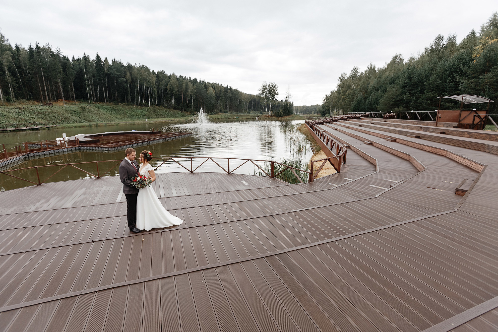 Свадьба в Доброграде, Россия. Фотограф Сергей Наставник. Рекламная фотосъемка любой сложности