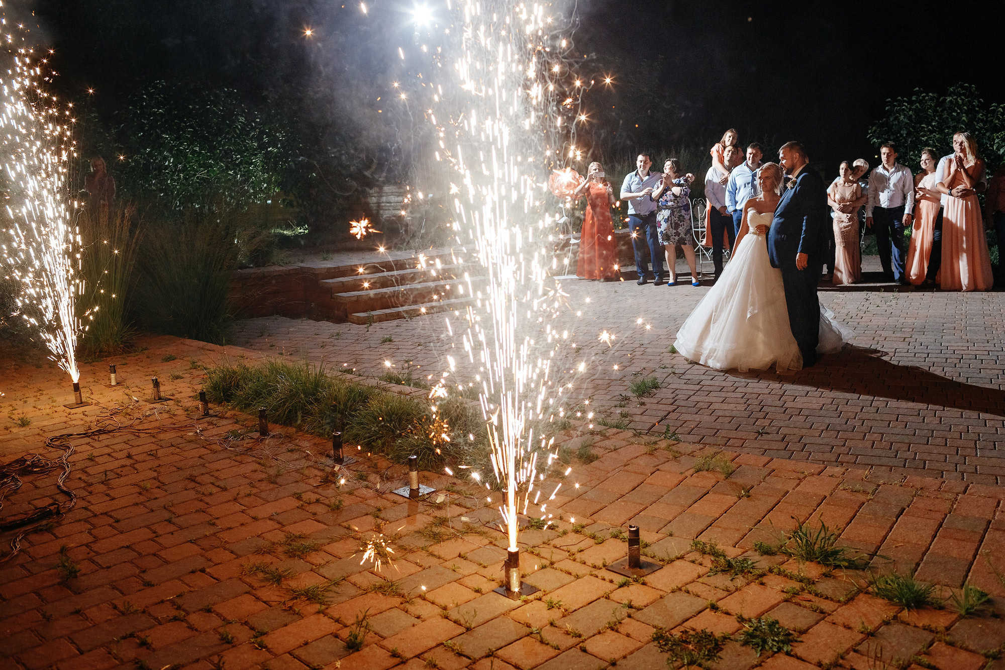 Свадьба в Артилэнд, г. Балашиха, Россия. Фотограф Сергей Наставник. Рекламная фотосъемка любой сложности