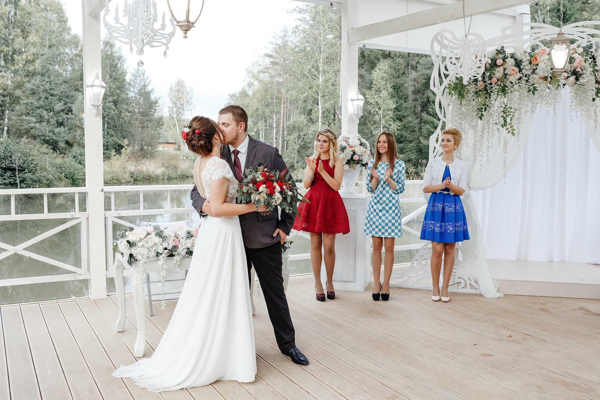 Свадьба в Доброграде, Россия. Фотограф Сергей Наставник. Рекламная фотосъемка любой сложности
