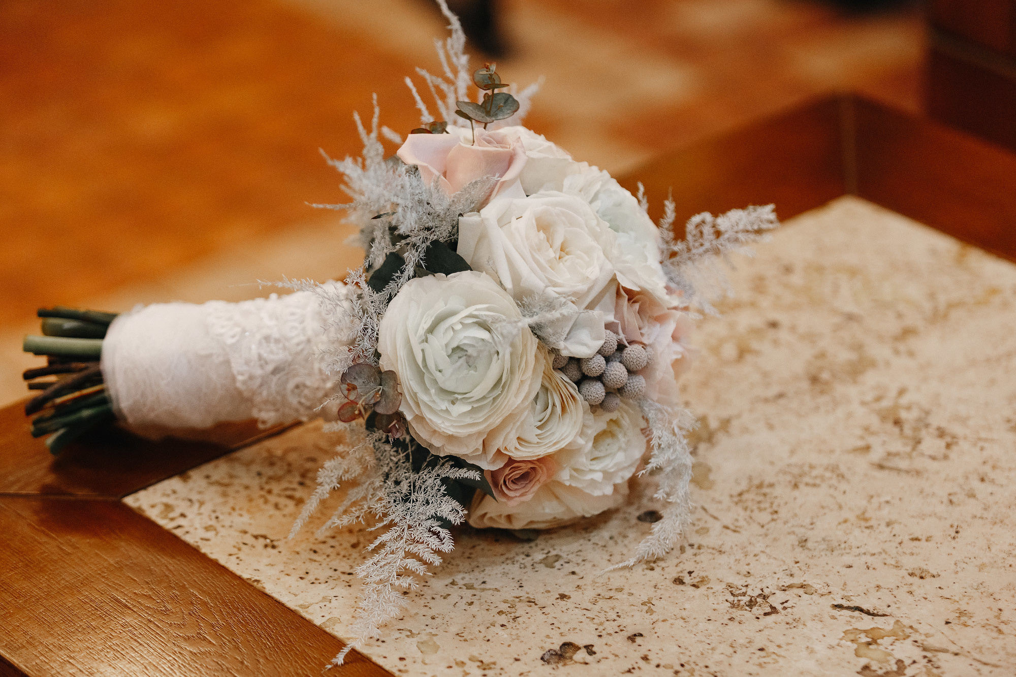 Свадьба в Пушкарской слободе, г. Суздаль, Россия. Фотограф Сергей Наставник. Рекламная фотосъемка любой сложности