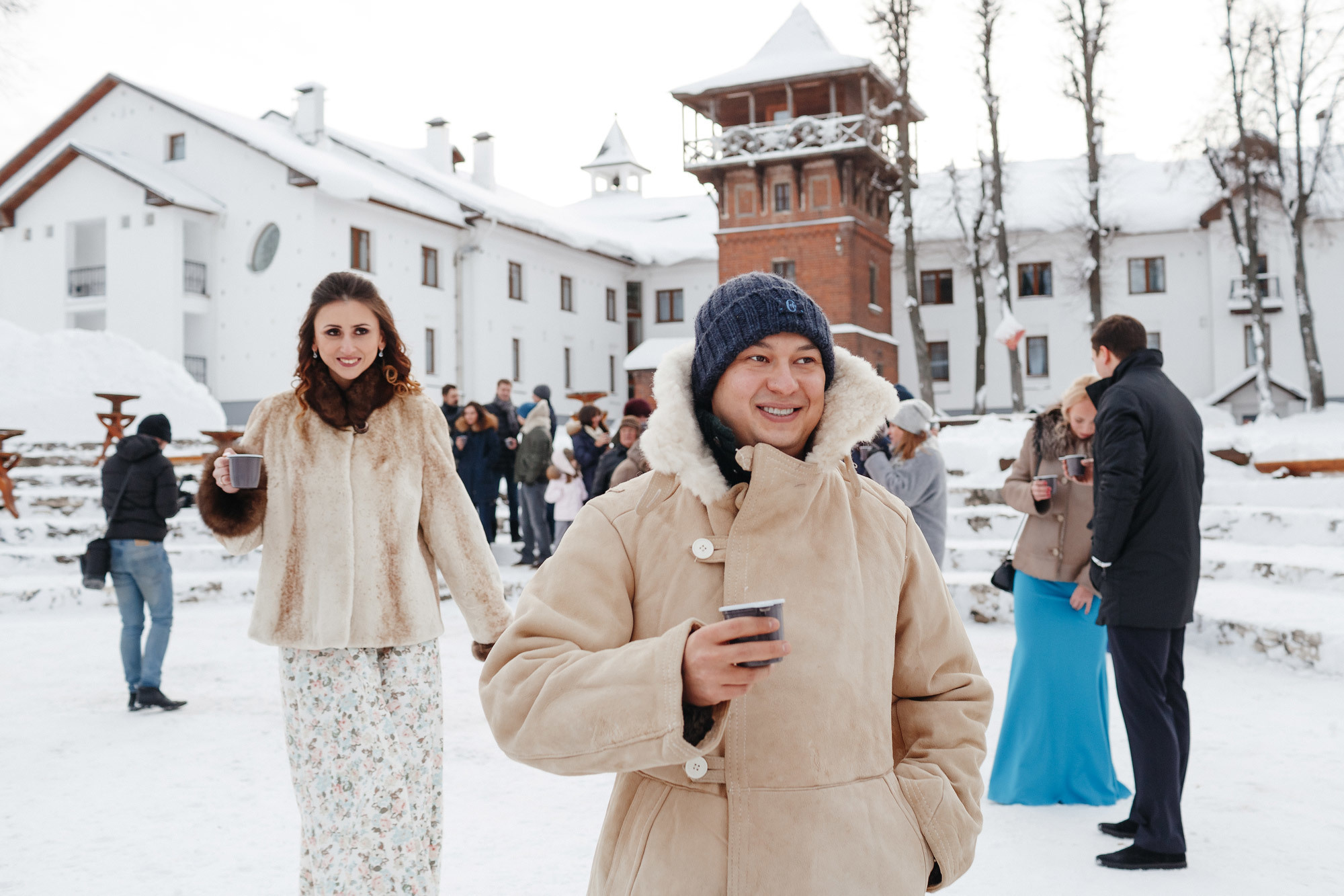 Свадьба в Пушкарской слободе, г. Суздаль, Россия. Фотограф Сергей Наставник. Рекламная фотосъемка любой сложности
