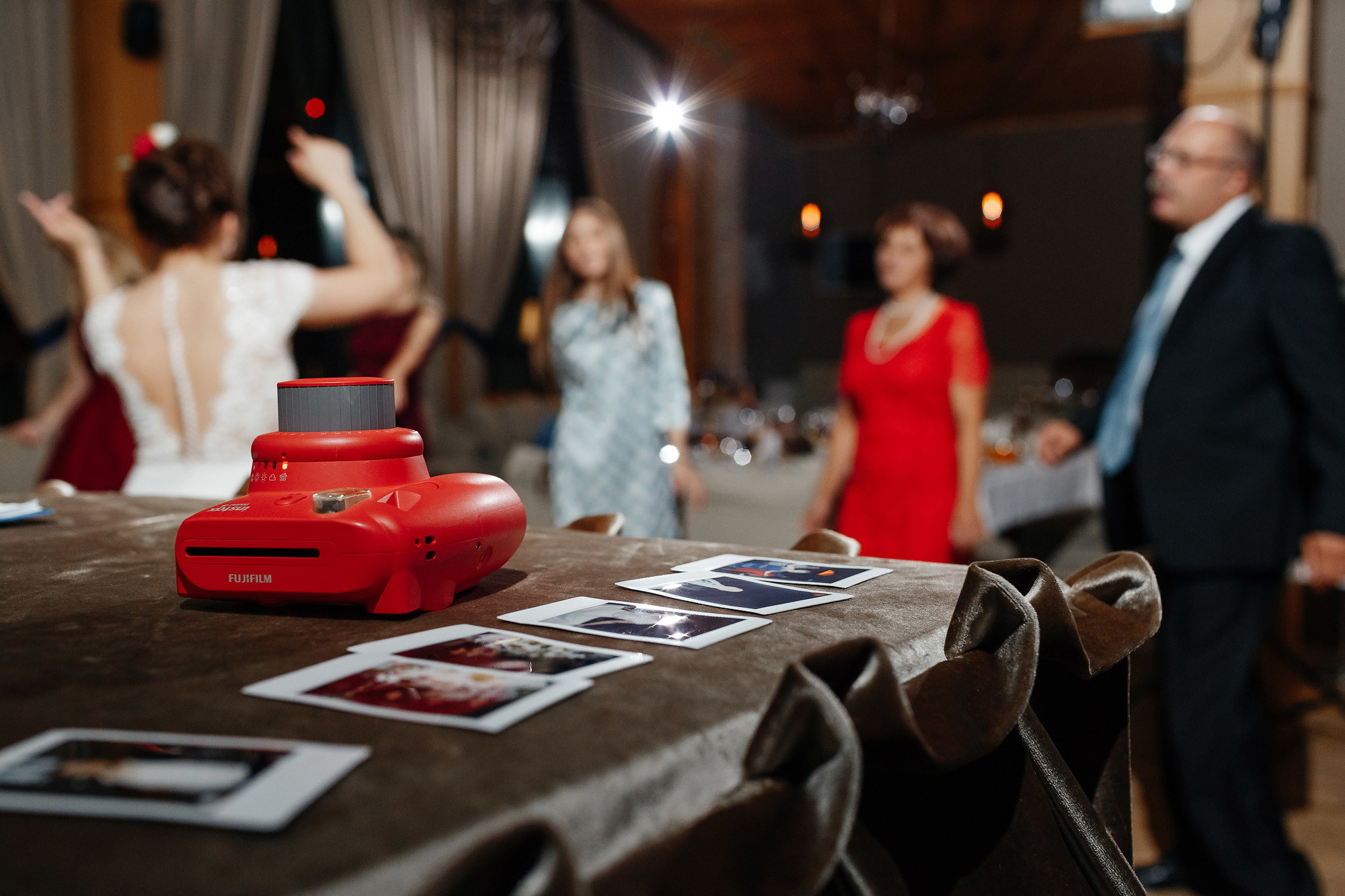 Свадьба в Доброграде, Россия. Фотограф Сергей Наставник. Рекламная фотосъемка любой сложности