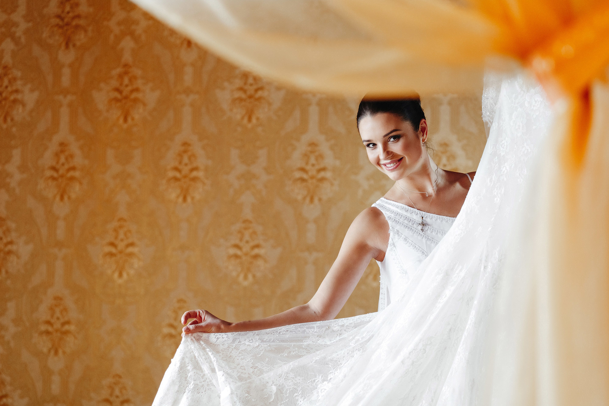 Свадьба в Пушкарской слободе, г. Суздаль, Россия. Фотограф Сергей Наставник. Рекламная фотосъемка любой сложности