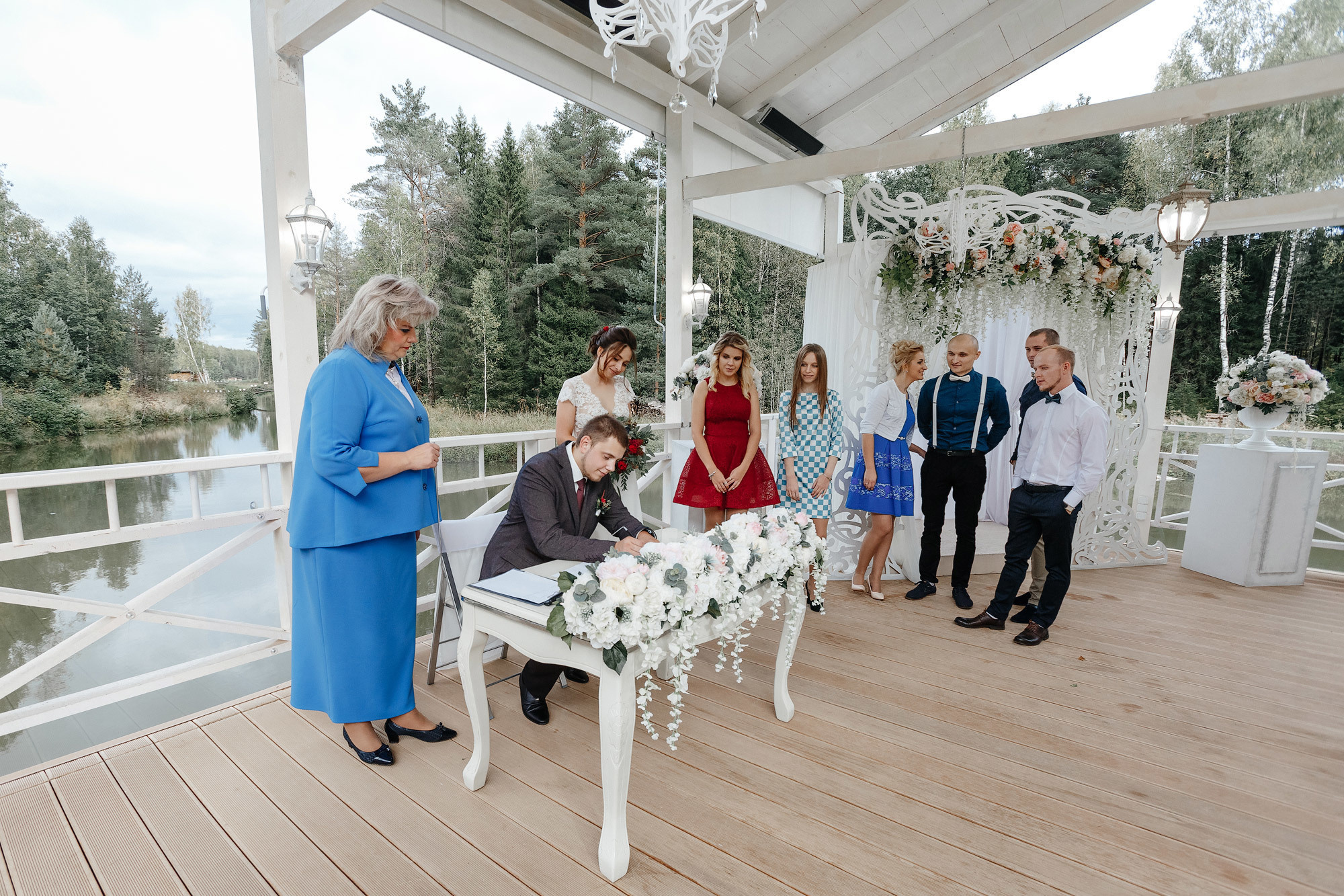 Свадьба в Доброграде, Россия. Фотограф Сергей Наставник. Рекламная фотосъемка любой сложности