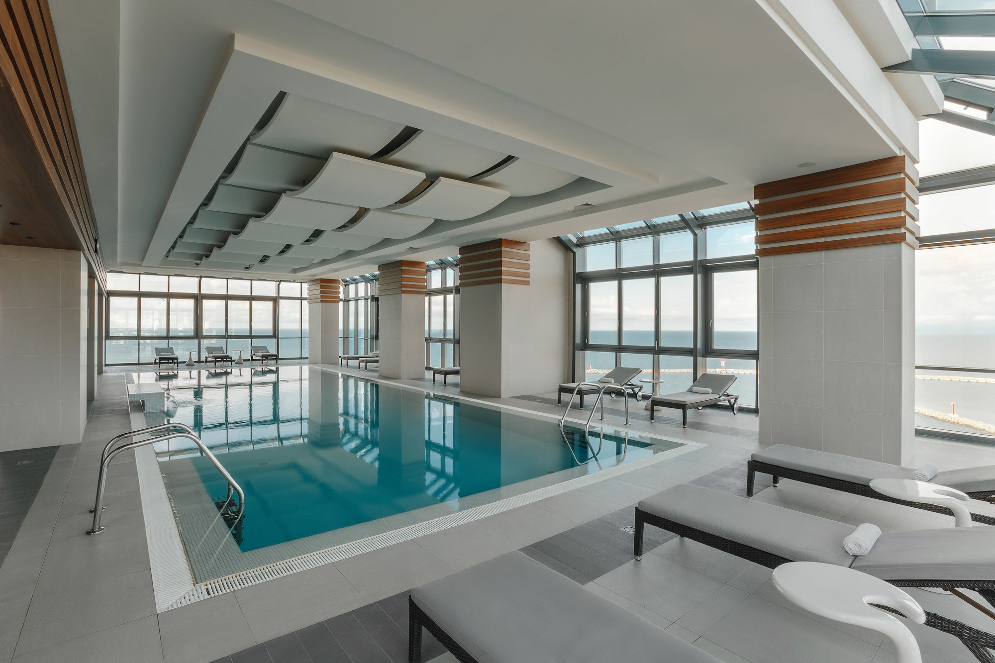 Интерьерная фотосъемка в Москве. Фотограф Сергей Наставник. Рекламная фотосъемка любой сложности